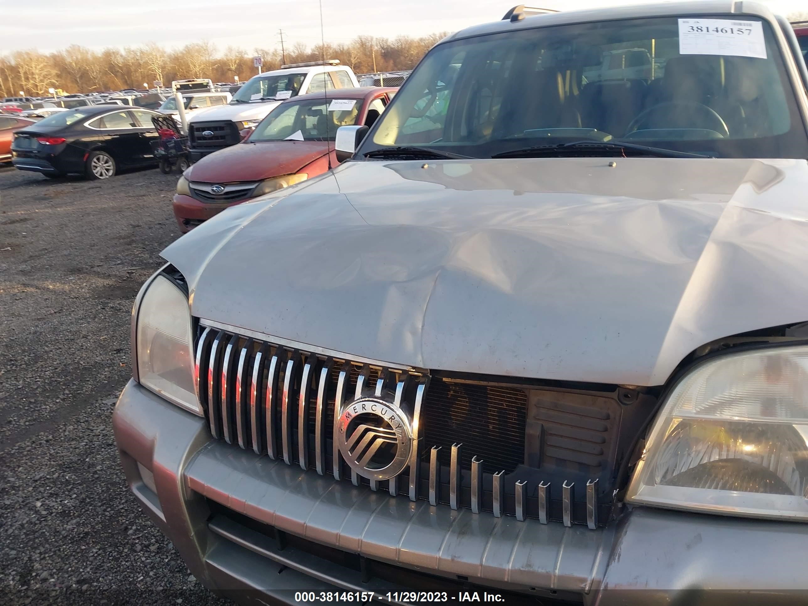 Photo 11 VIN: 4M2EU48868UJ00923 - MERCURY MOUNTAINEER 