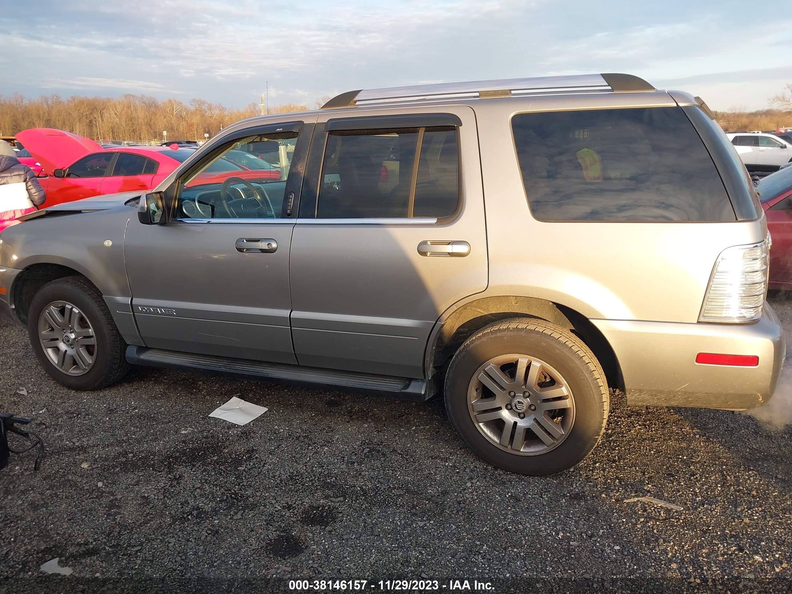 Photo 13 VIN: 4M2EU48868UJ00923 - MERCURY MOUNTAINEER 