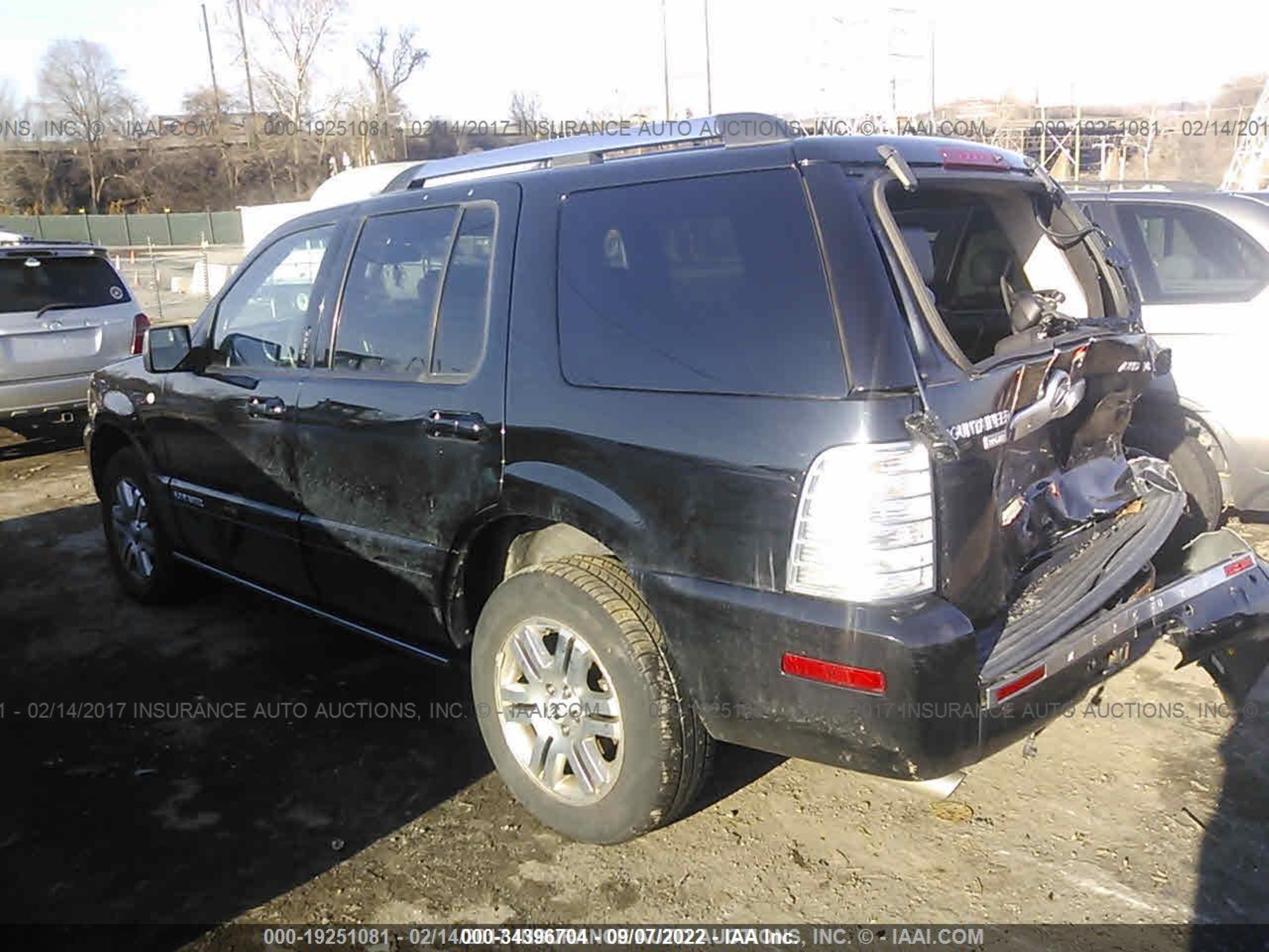 Photo 2 VIN: 4M2EU48868UJ13784 - MERCURY MOUNTAINEER 