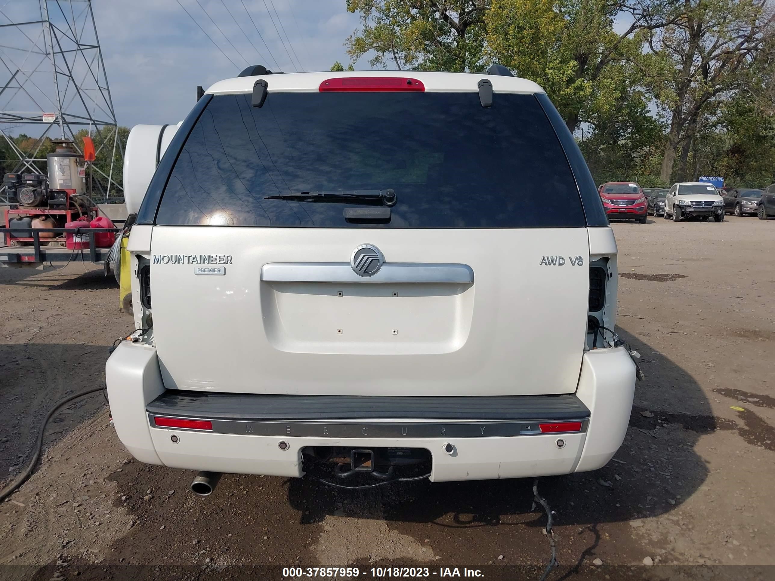 Photo 5 VIN: 4M2EU48877UJ12951 - MERCURY MOUNTAINEER 