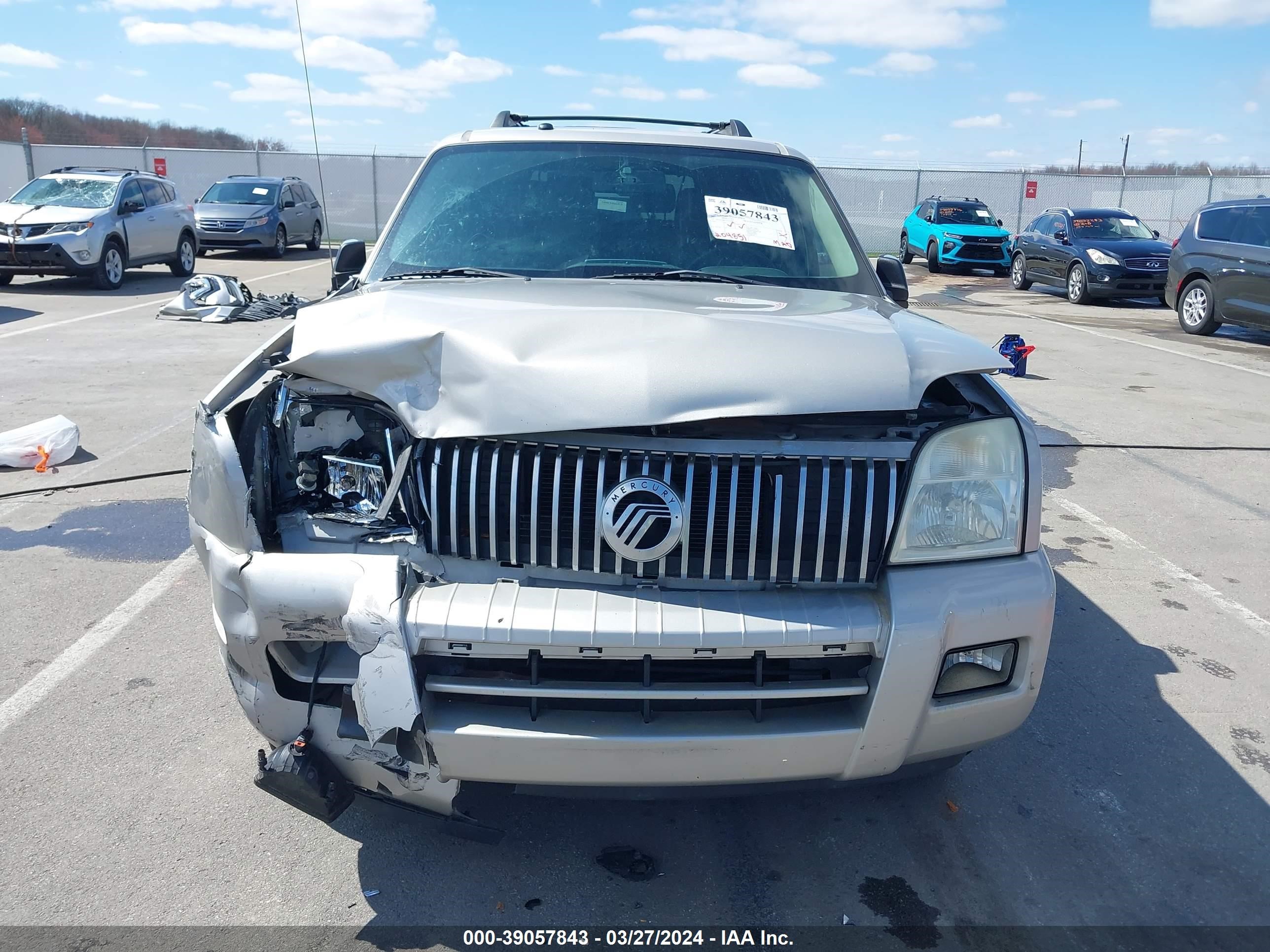 Photo 11 VIN: 4M2EU48877UJ21178 - MERCURY MOUNTAINEER 