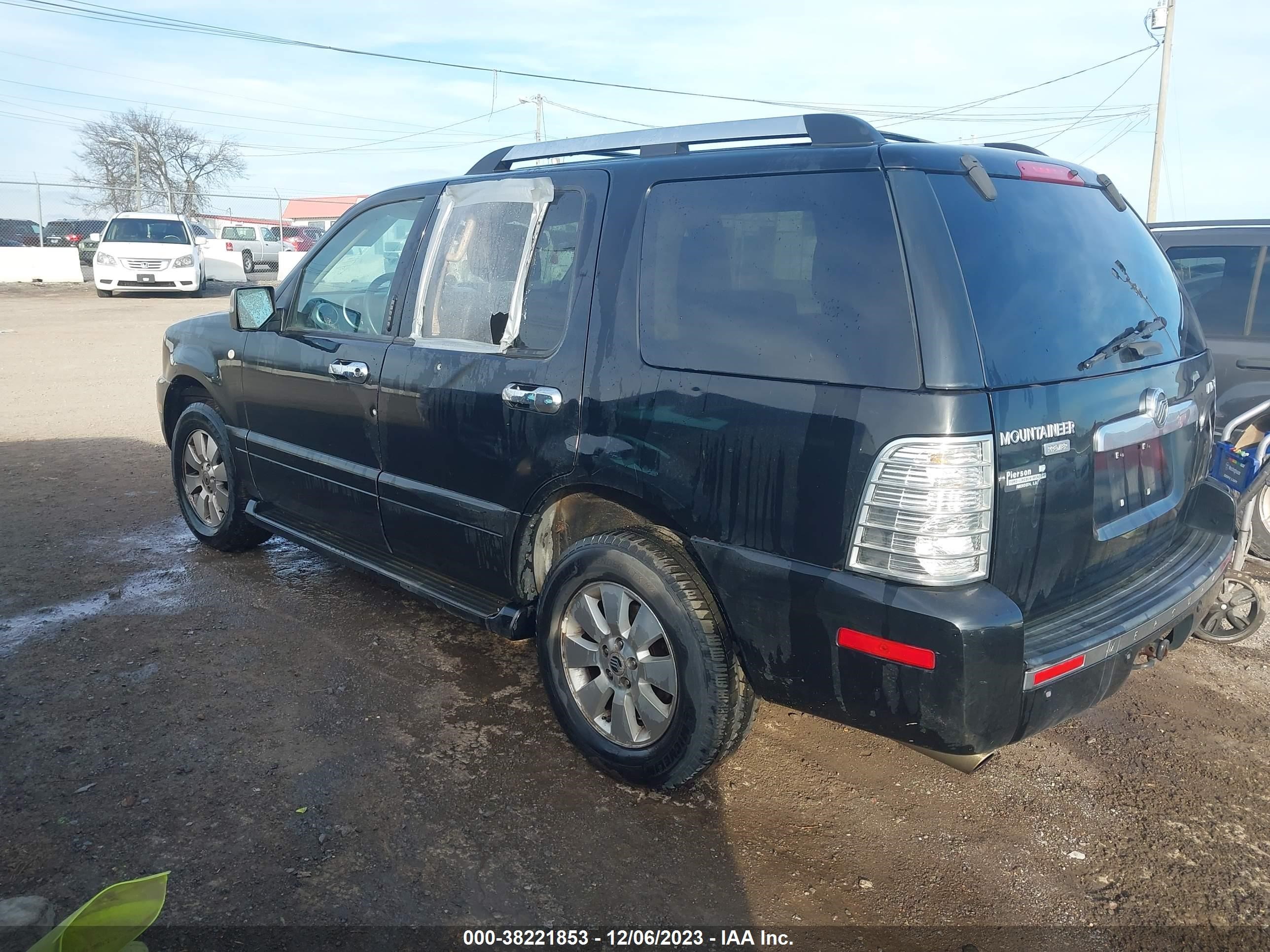 Photo 2 VIN: 4M2EU48896UJ16563 - MERCURY MOUNTAINEER 