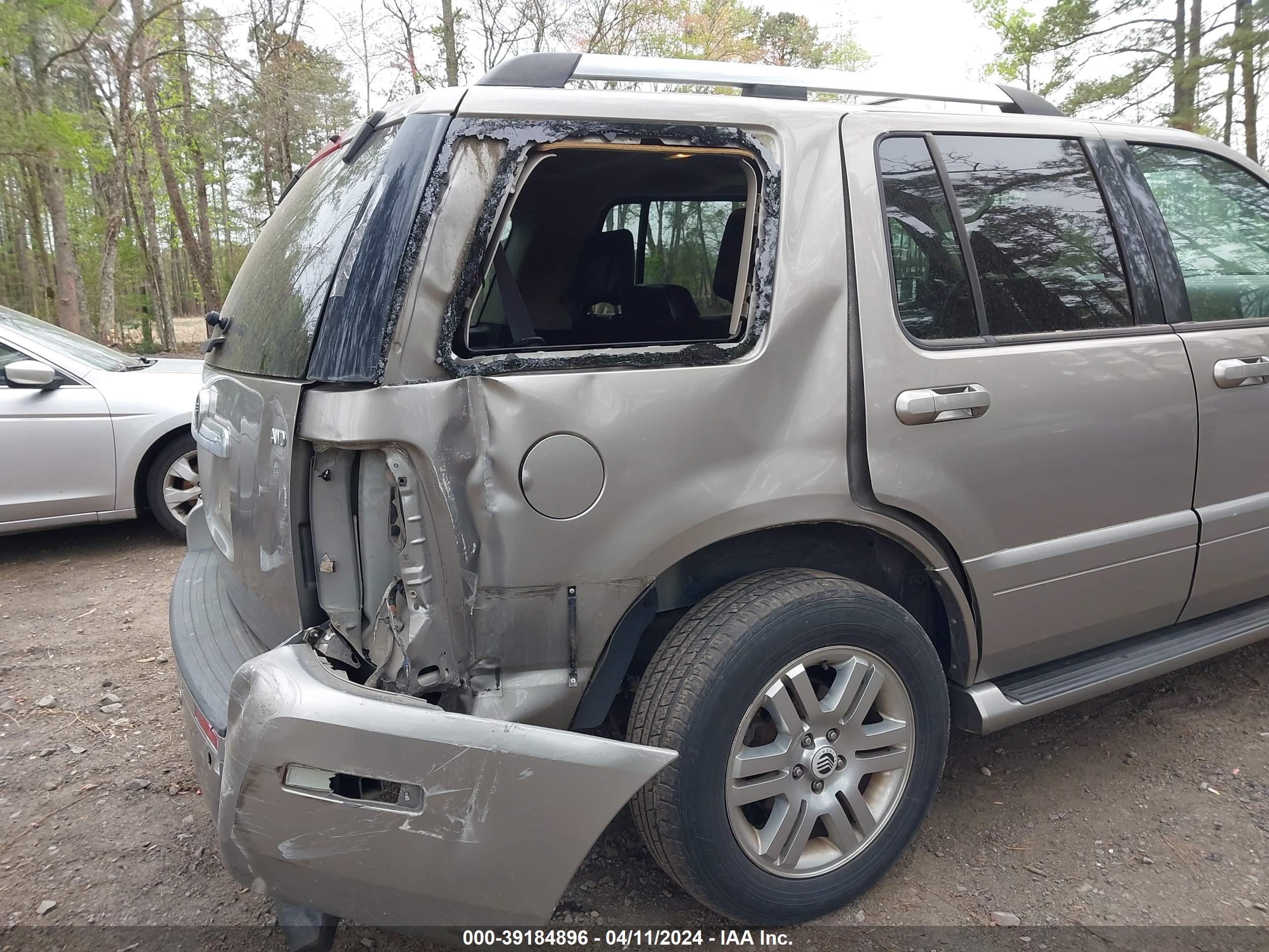 Photo 5 VIN: 4M2EU48E18UJ10135 - MERCURY MOUNTAINEER 