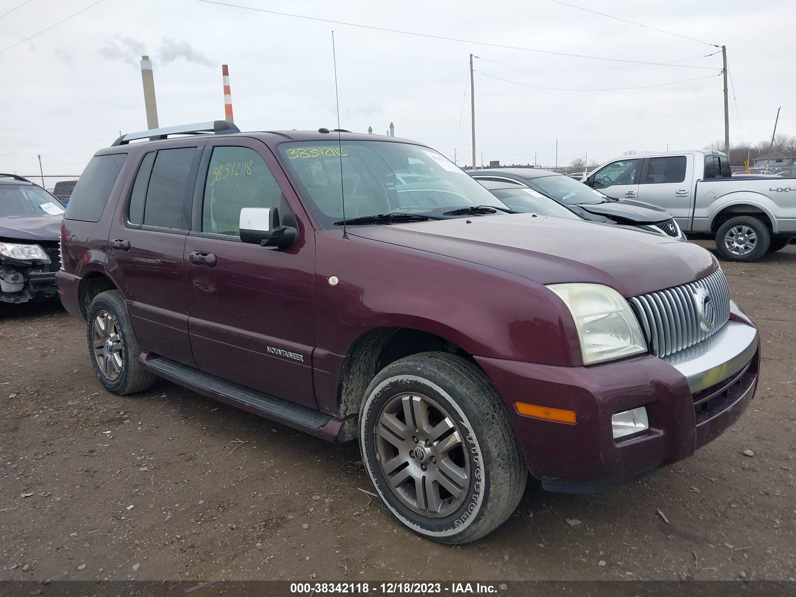 Photo 1 VIN: 4M2EU48E28UJ15991 - MERCURY MOUNTAINEER 