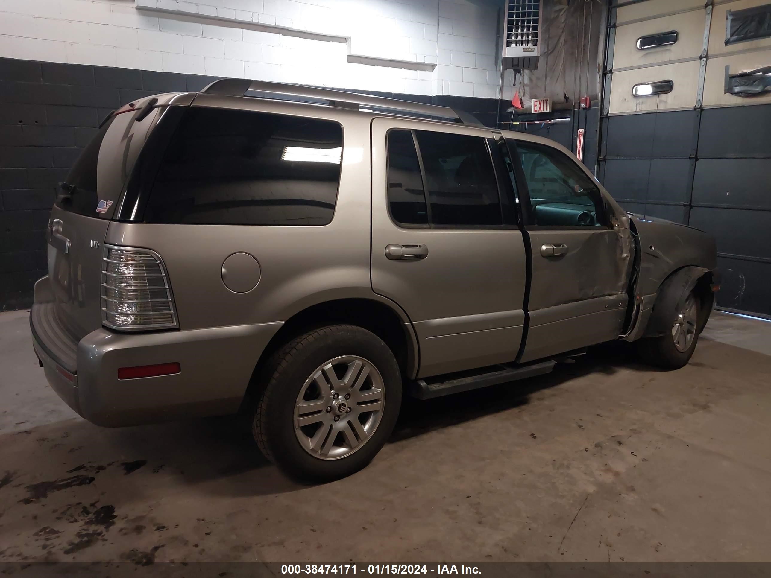 Photo 3 VIN: 4M2EU48E38UJ14381 - MERCURY MOUNTAINEER 