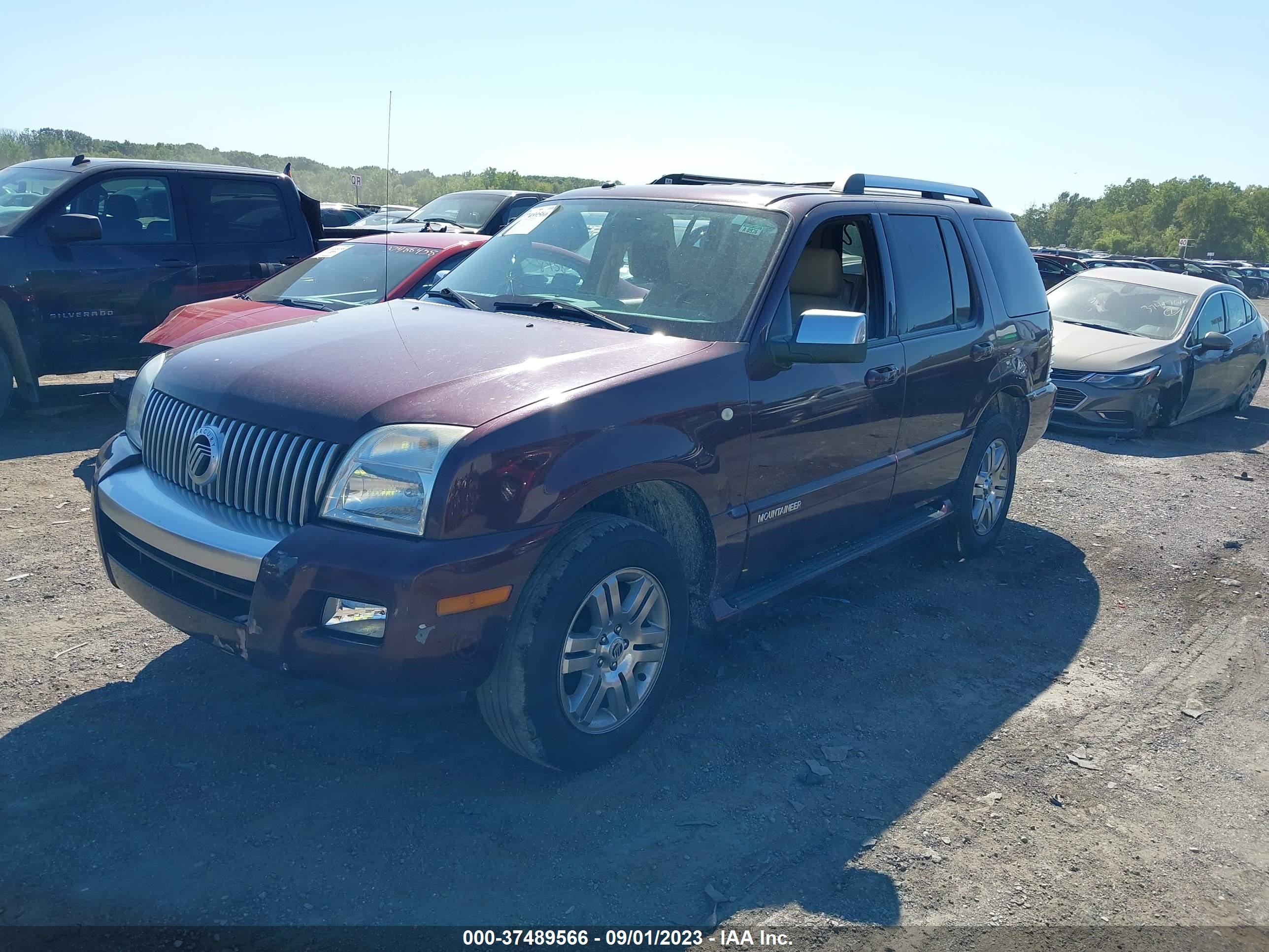 Photo 1 VIN: 4M2EU48E57UJ03350 - MERCURY MOUNTAINEER 