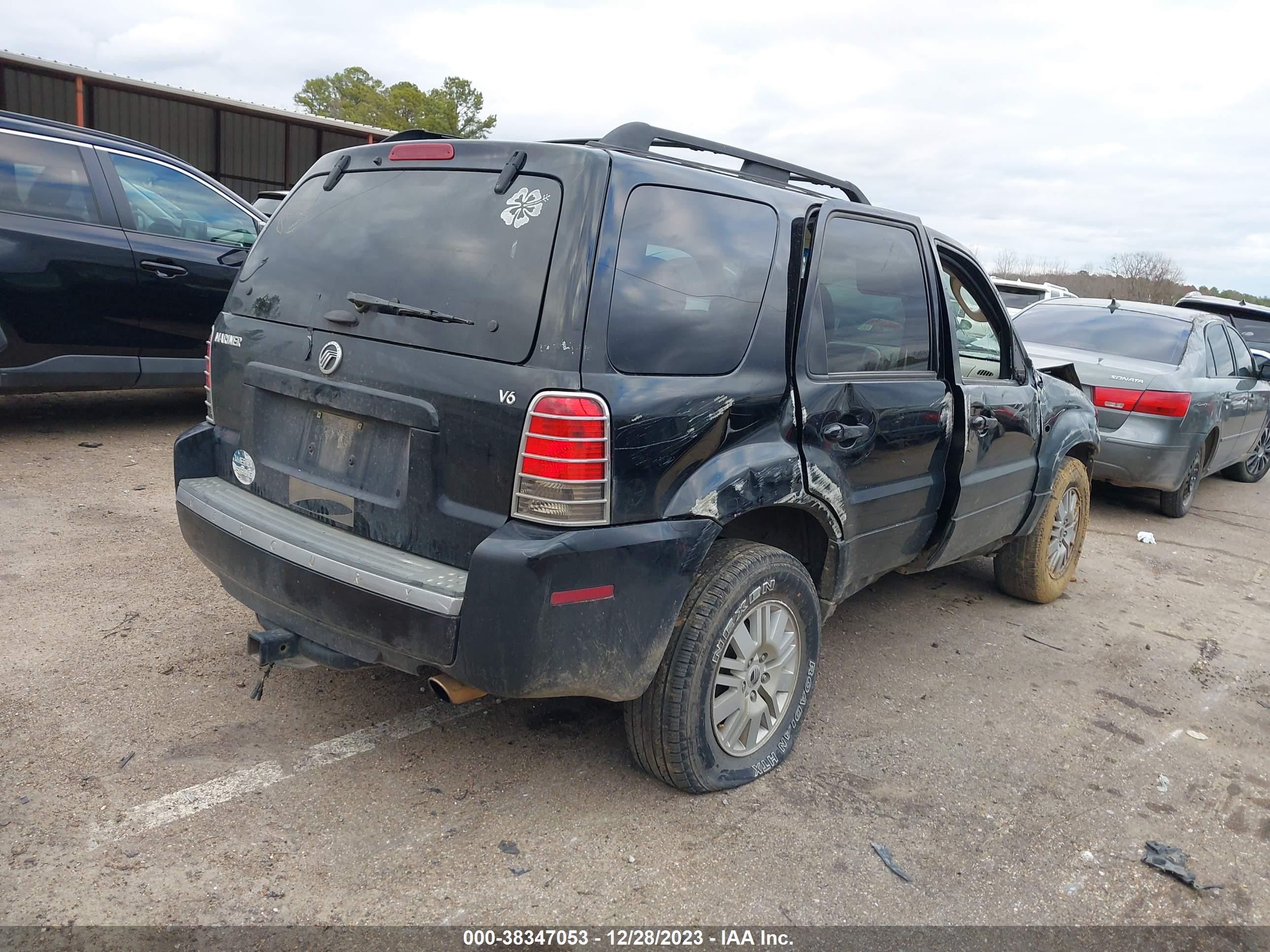 Photo 3 VIN: 4M2YU56185DJ06596 - MERCURY MARINER 