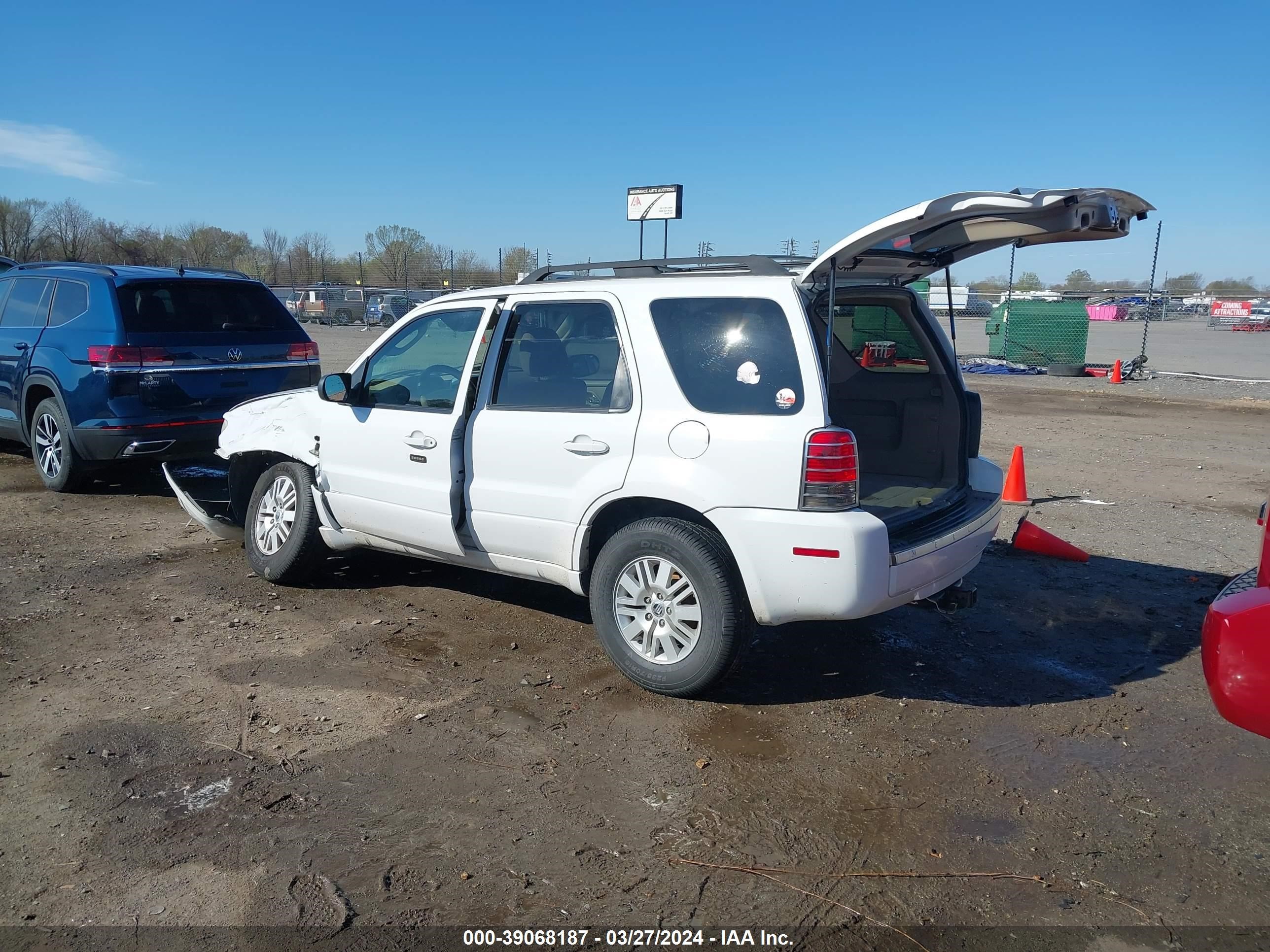 Photo 2 VIN: 4M2YU56196KJ12680 - MERCURY MARINER 