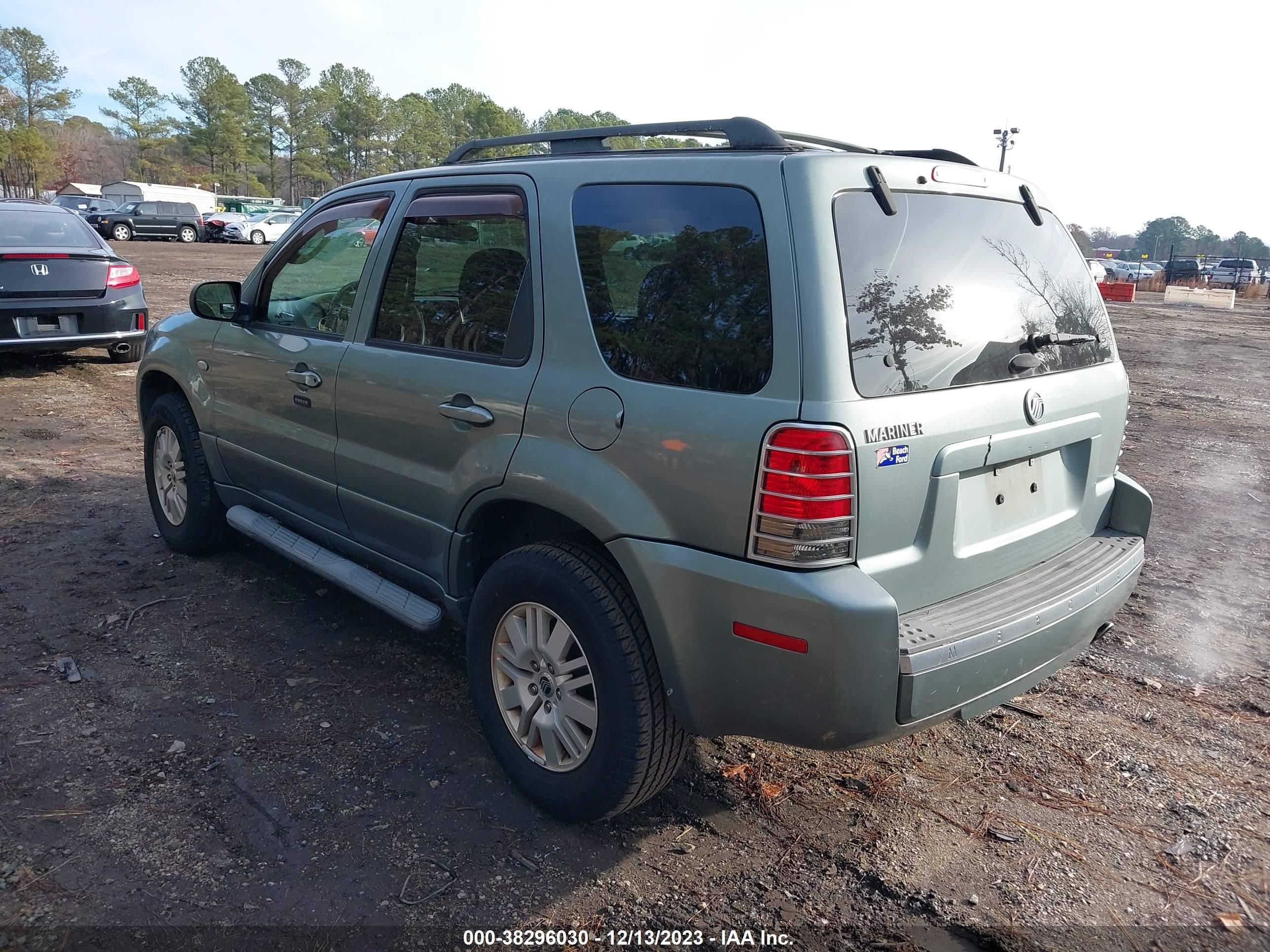 Photo 2 VIN: 4M2YU56Z76KJ12179 - MERCURY MARINER 