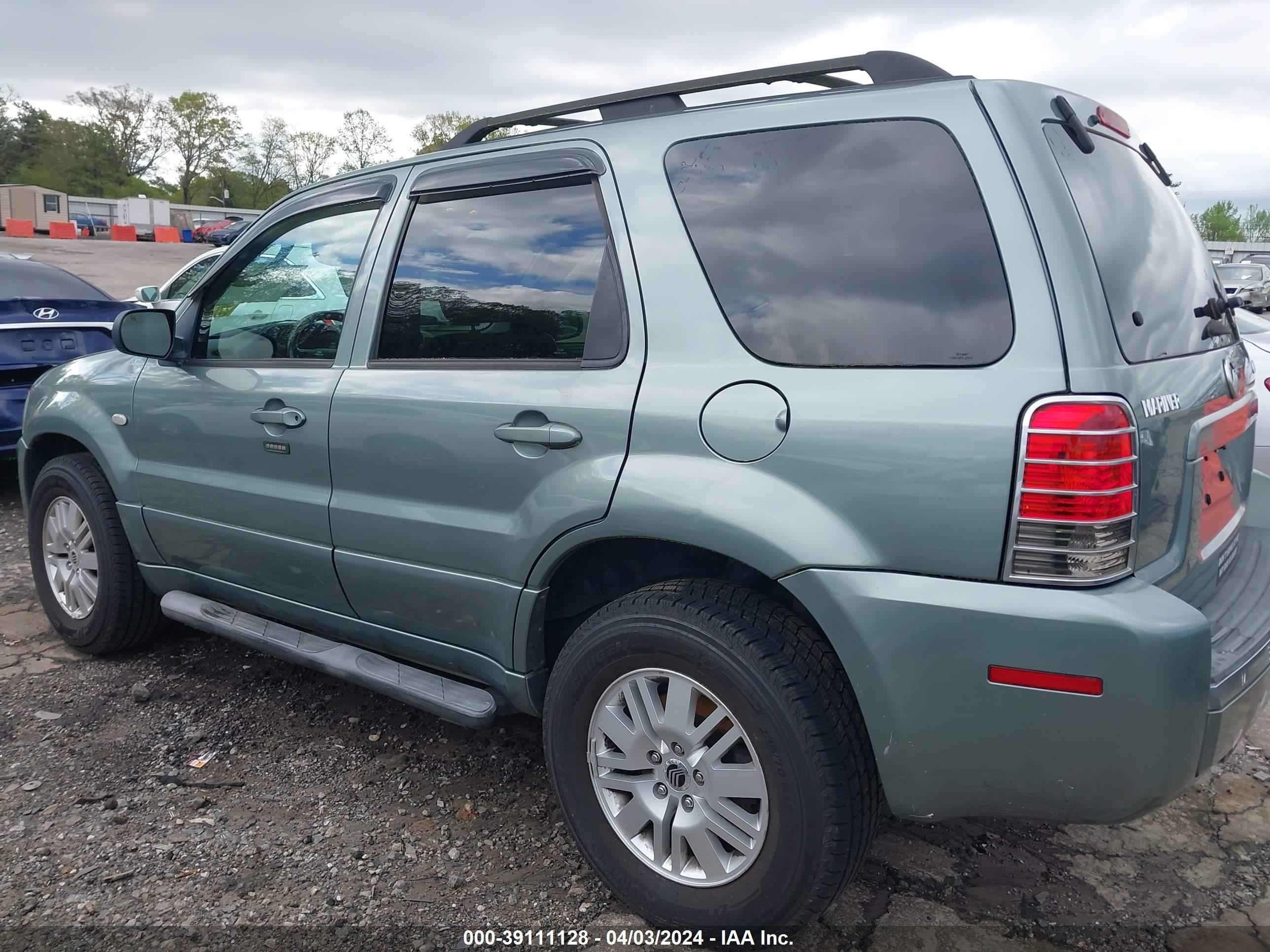 Photo 13 VIN: 4M2YU571X6KJ02545 - MERCURY MARINER 