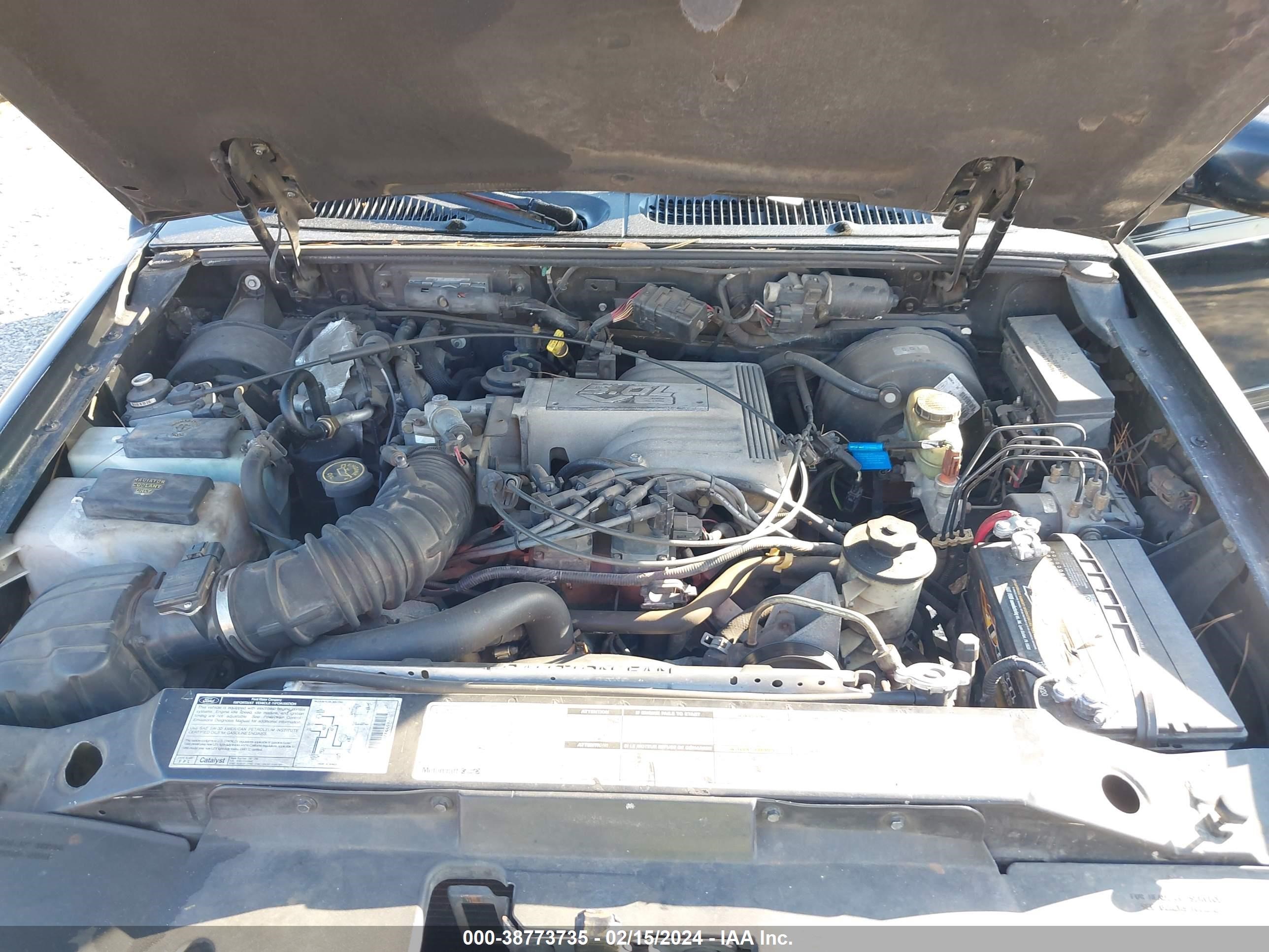 Photo 9 VIN: 4M2ZU52P2XUJ36534 - MERCURY MOUNTAINEER 