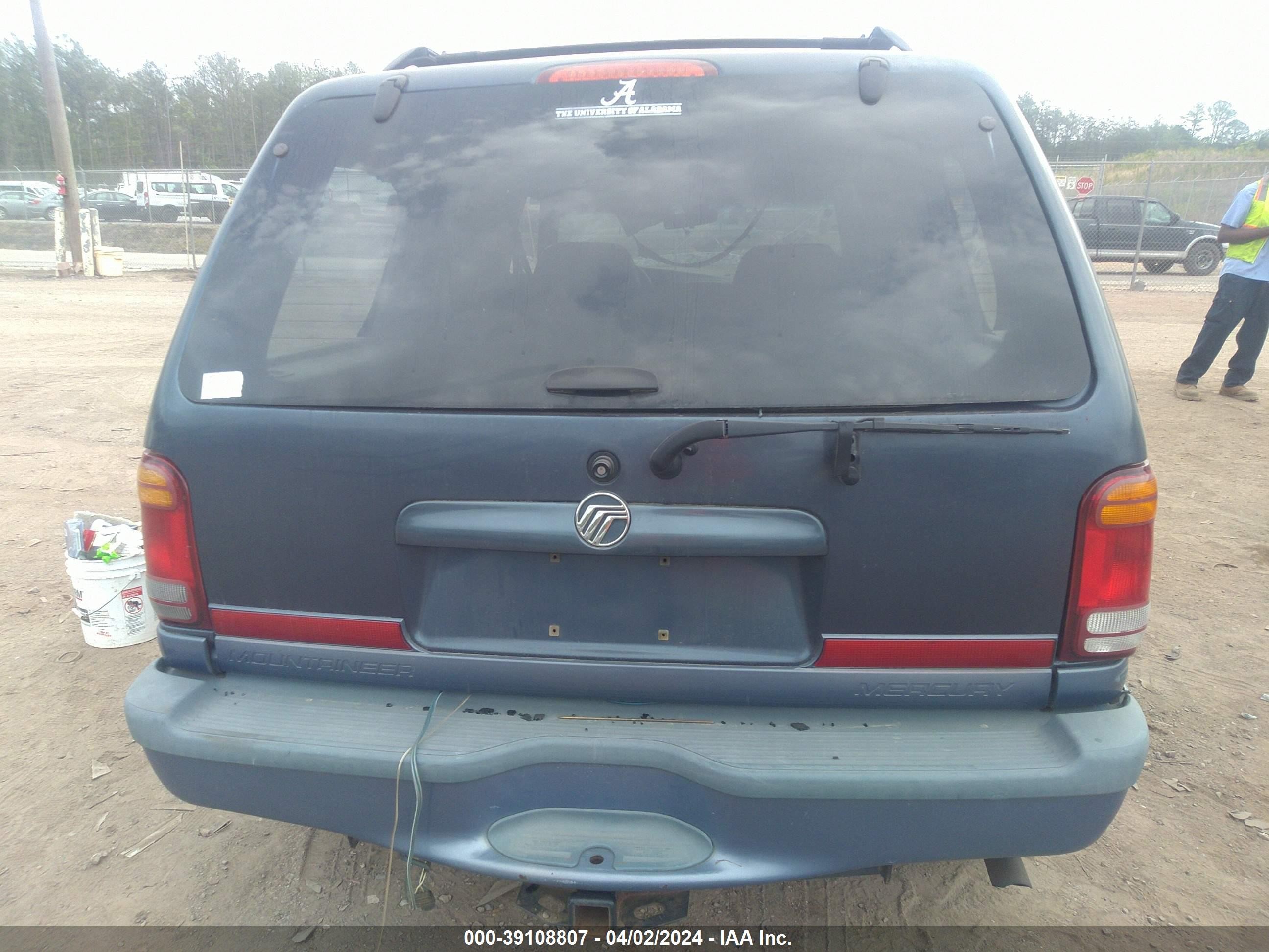 Photo 15 VIN: 4M2ZU52P3WUJ44740 - MERCURY MOUNTAINEER 