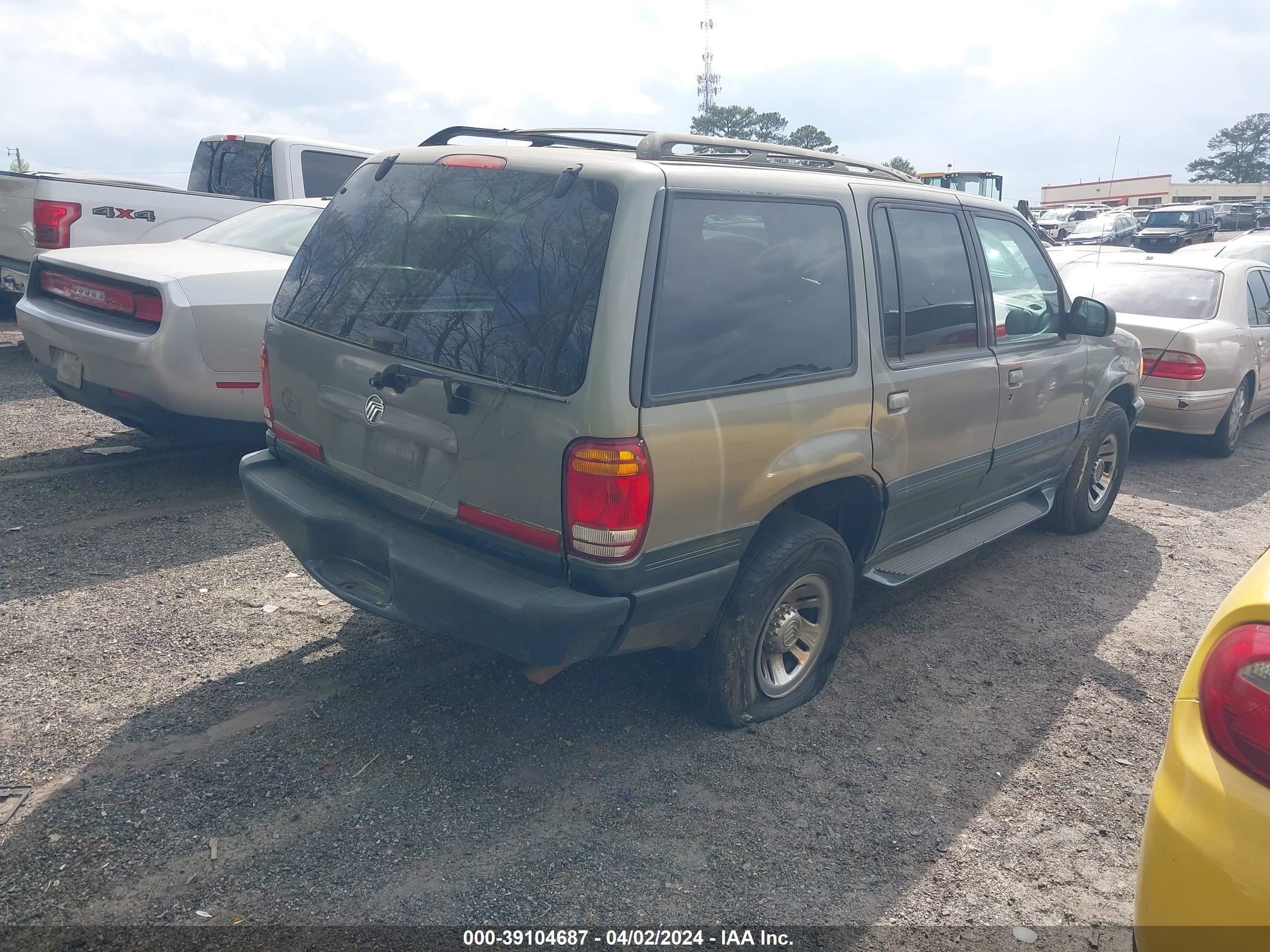 Photo 3 VIN: 4M2ZU52P3XUJ03445 - MERCURY MOUNTAINEER 