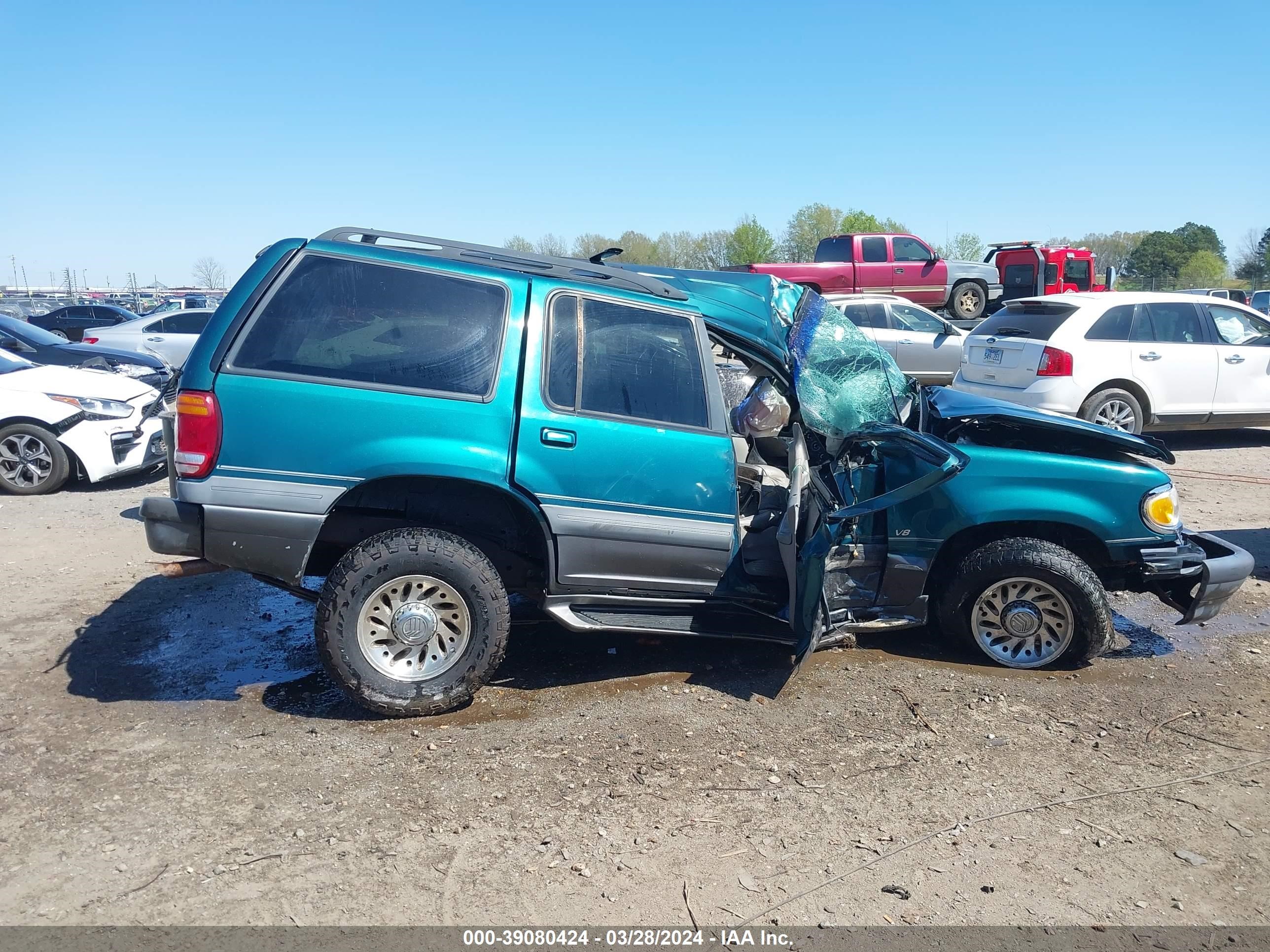 Photo 12 VIN: 4M2ZU52P9WUJ18224 - MERCURY MOUNTAINEER 