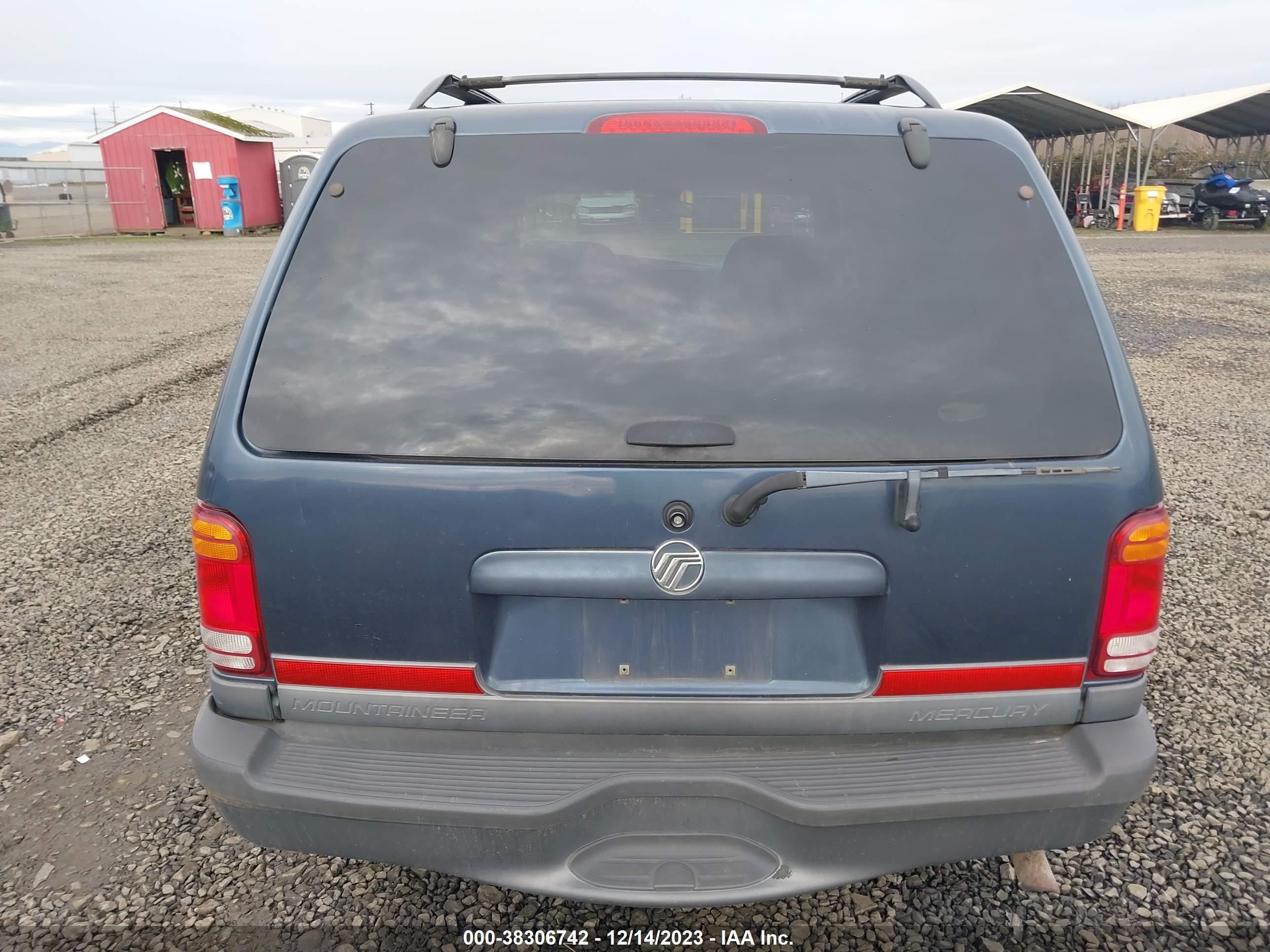 Photo 16 VIN: 4M2ZU54E6WUJ11646 - MERCURY MOUNTAINEER 