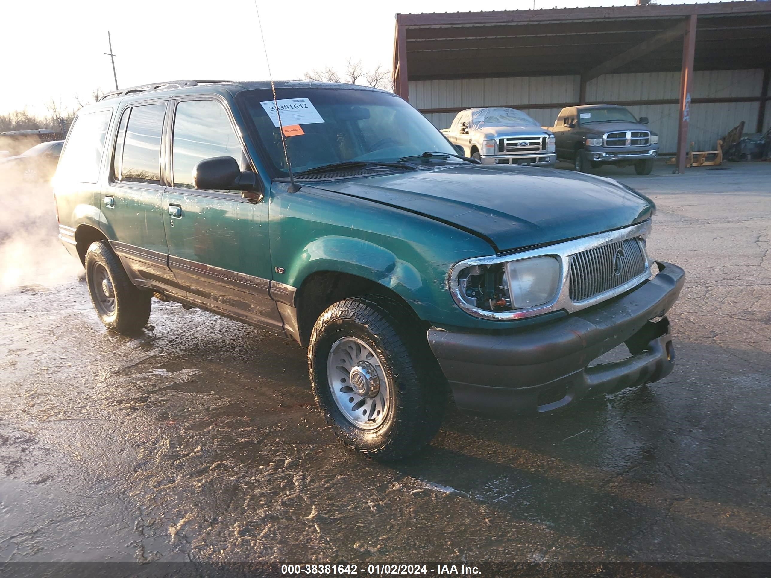 Photo 0 VIN: 4M2ZU55P1WUJ38415 - MERCURY MOUNTAINEER 