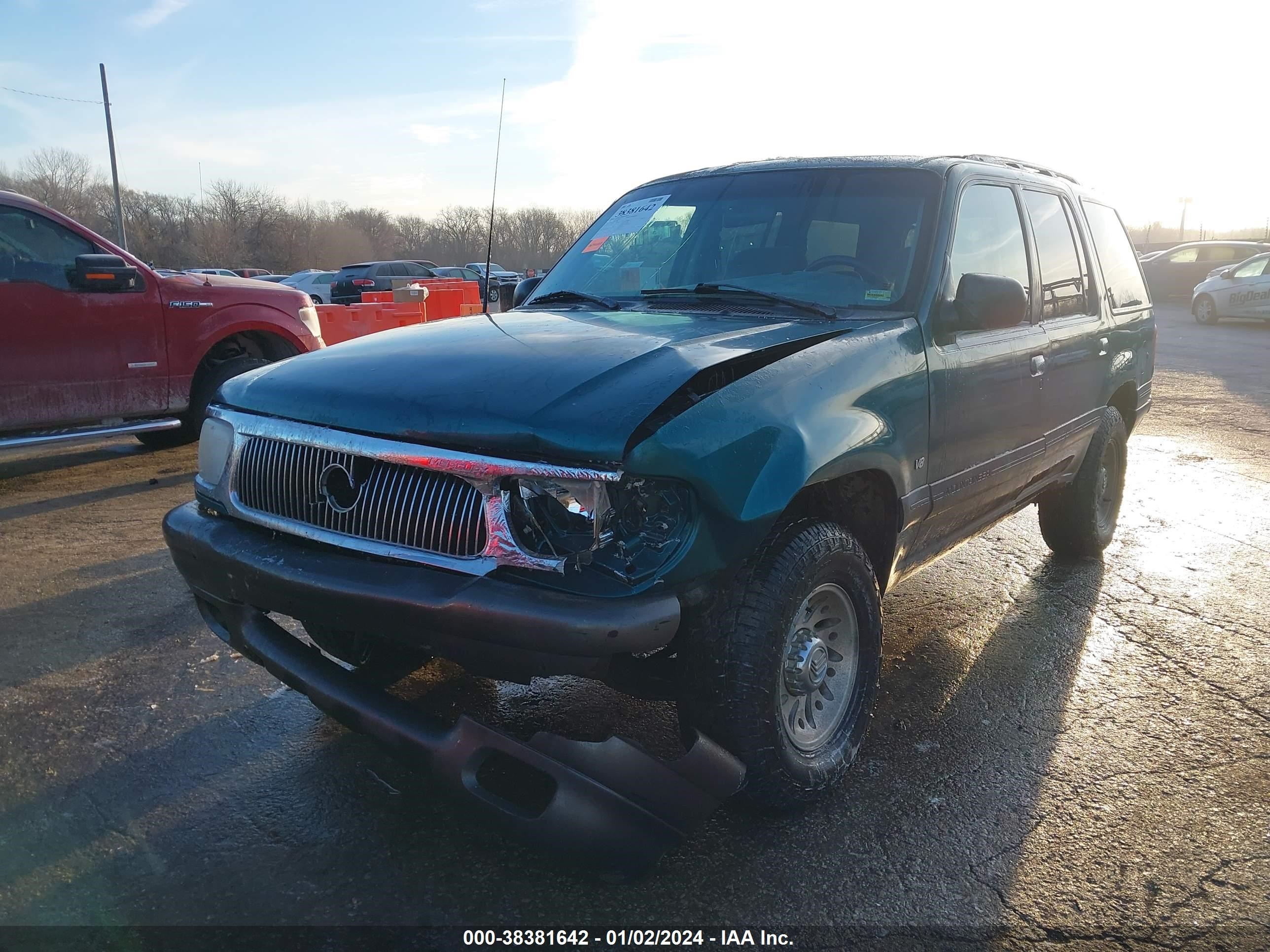 Photo 5 VIN: 4M2ZU55P1WUJ38415 - MERCURY MOUNTAINEER 