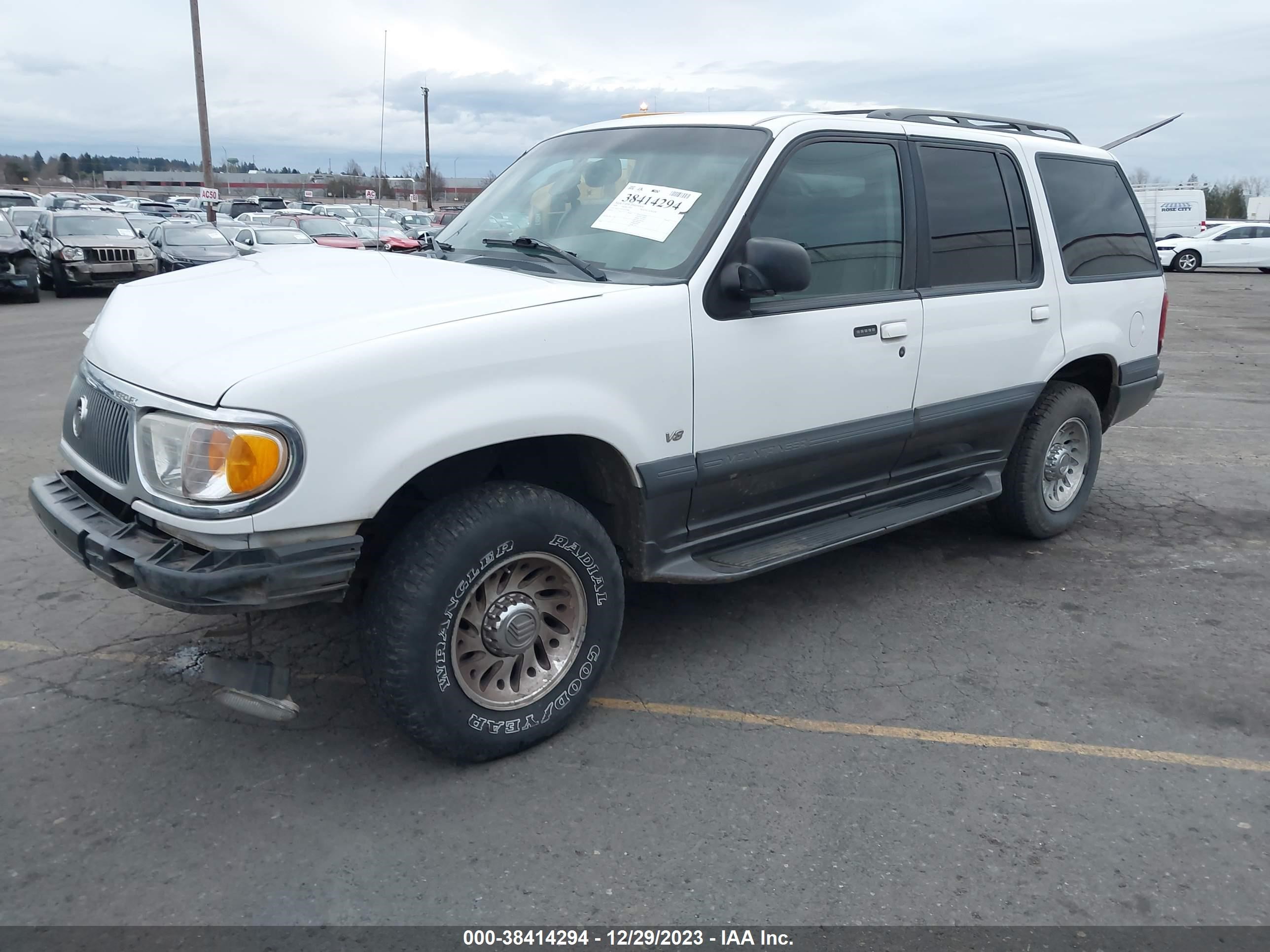 Photo 1 VIN: 4M2ZU55P2XUJ39882 - MERCURY MOUNTAINEER 