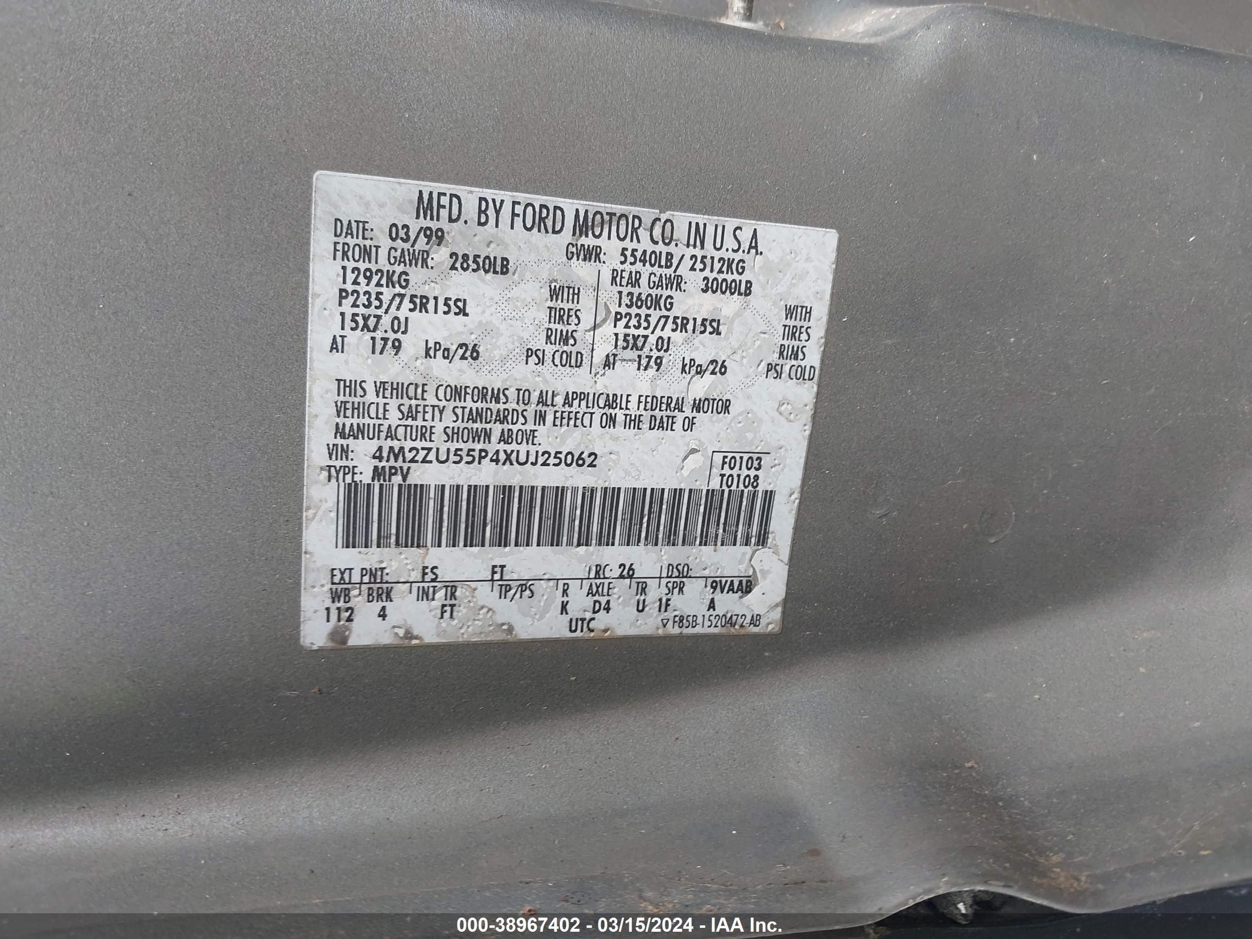 Photo 8 VIN: 4M2ZU55P4XUJ25062 - MERCURY MOUNTAINEER 