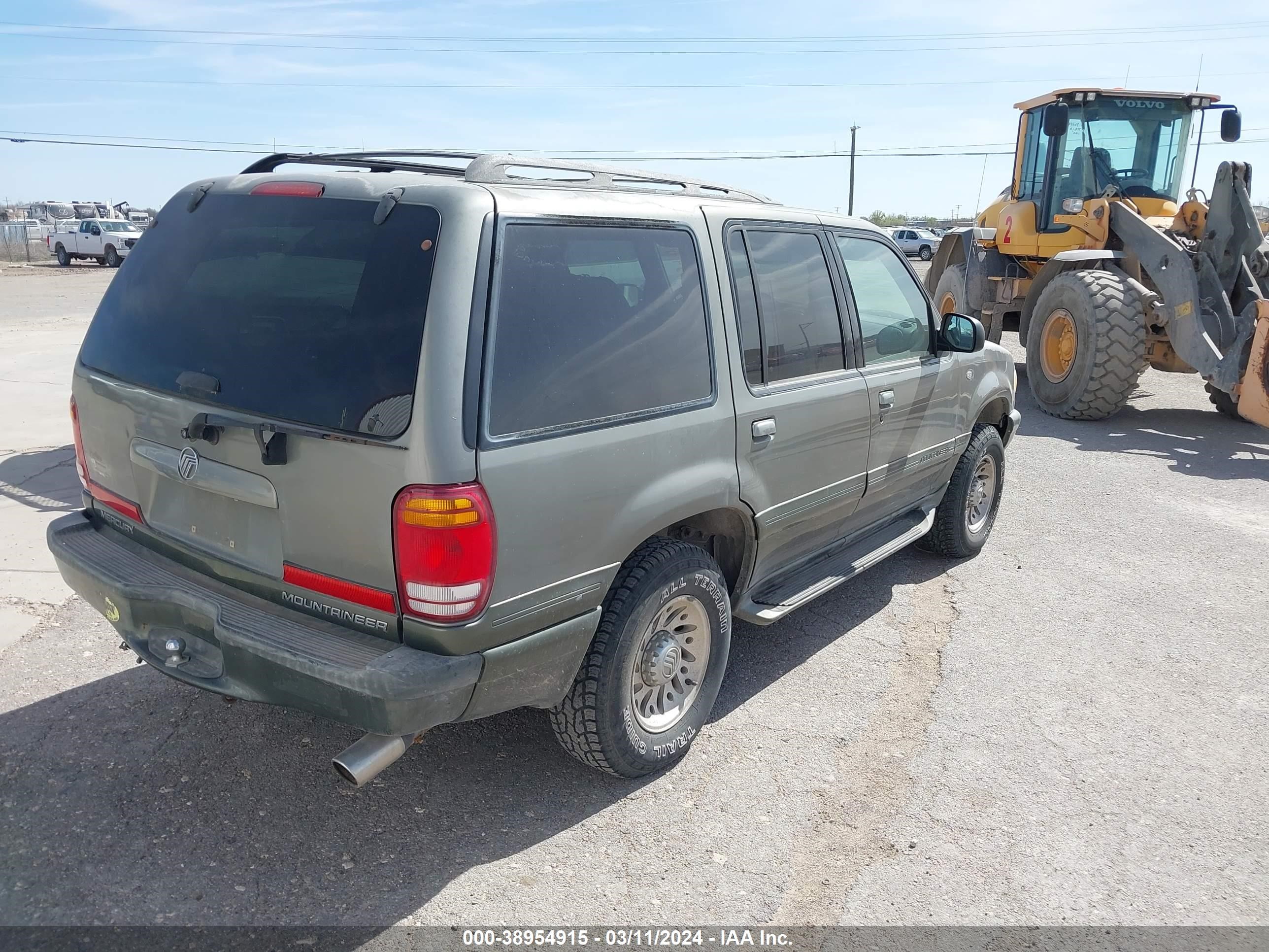 Photo 3 VIN: 4M2ZU66E5YUJ08694 - MERCURY MOUNTAINEER 