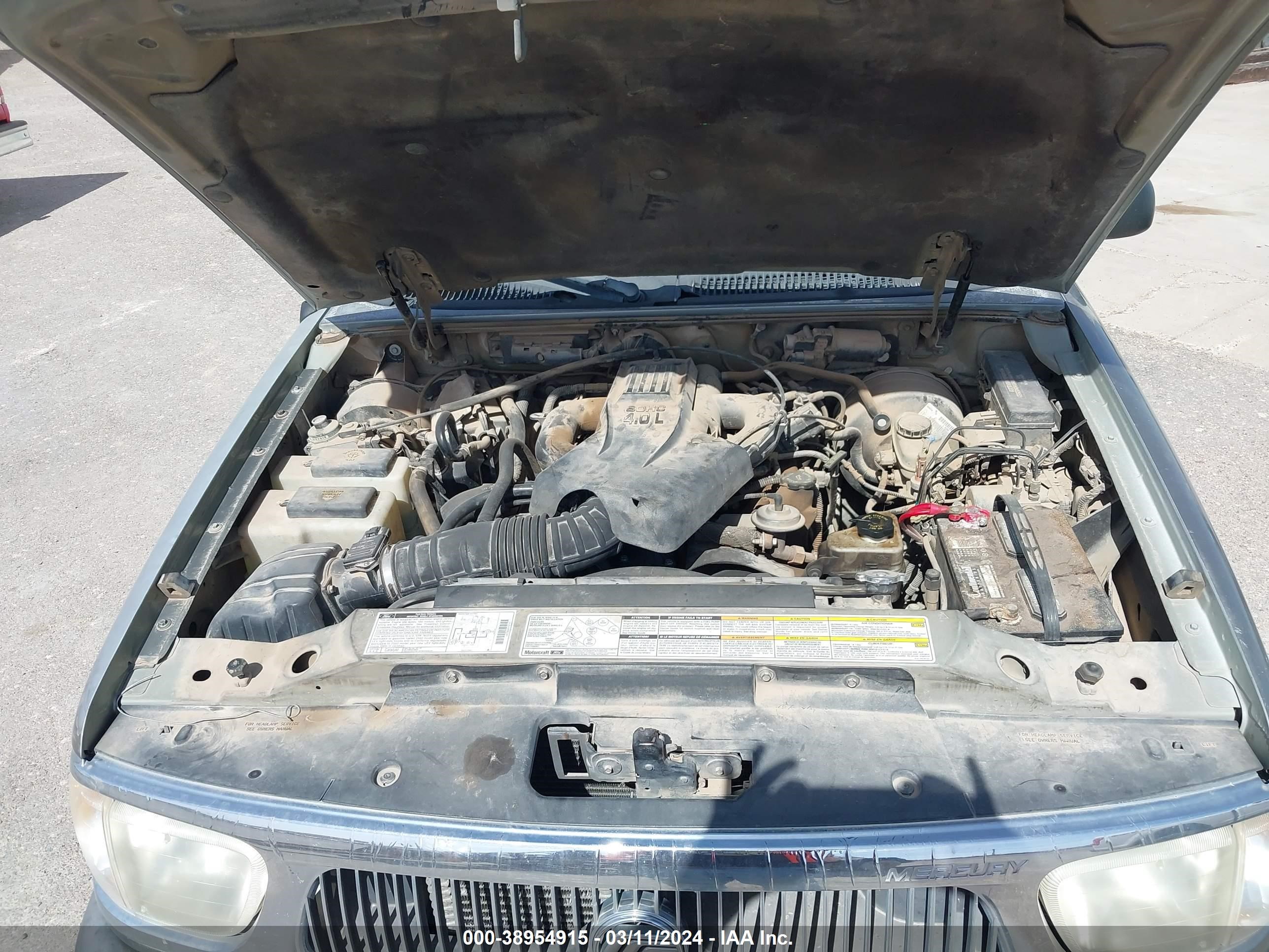 Photo 9 VIN: 4M2ZU66E5YUJ08694 - MERCURY MOUNTAINEER 