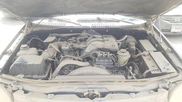 Photo 24 VIN: 4M2ZU86E05ZJ30211 - MERCURY MOUNTAINEER 