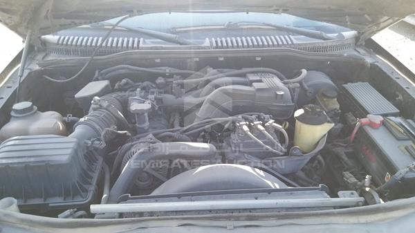 Photo 31 VIN: 4M2ZU86E05ZJ32749 - MERCURY MOUNTAINEER 