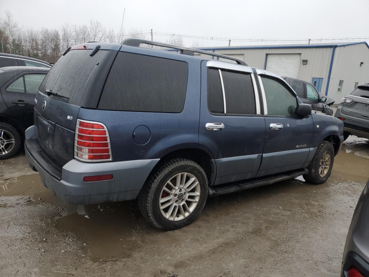 Photo 2 VIN: 4M2ZU86E12ZJ24252 - MERCURY MOUNTAINEER 