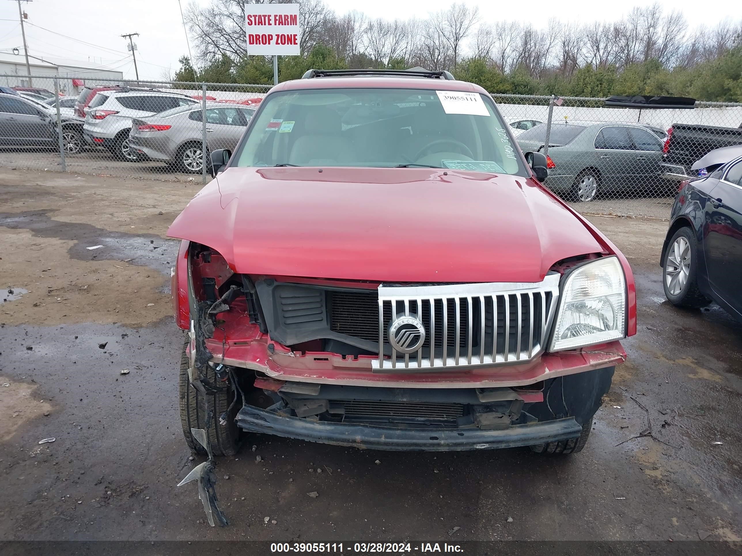 Photo 11 VIN: 4M2ZU86E24ZJ37661 - MERCURY MOUNTAINEER 