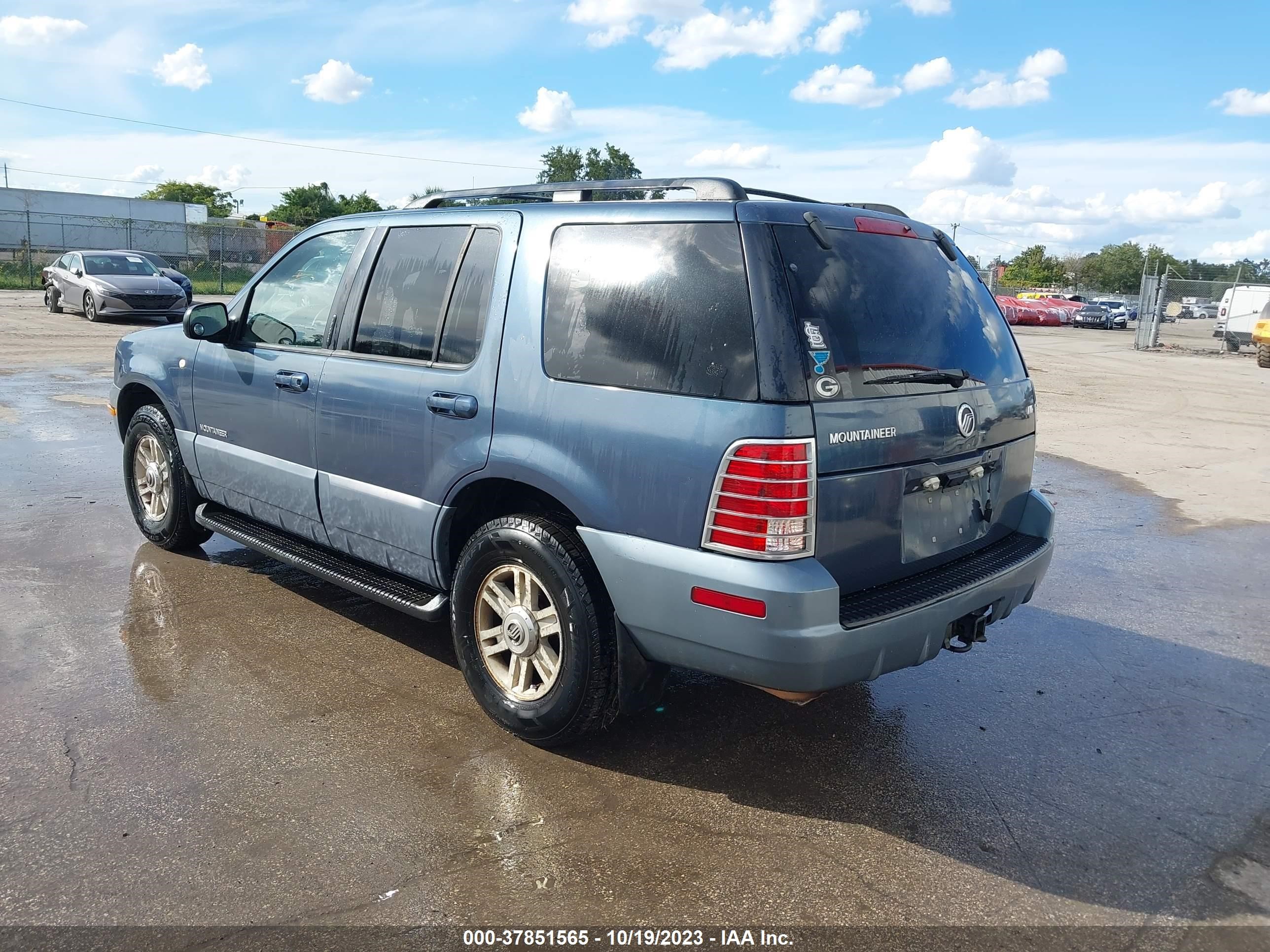 Photo 2 VIN: 4M2ZU86E32UJ18515 - MERCURY MOUNTAINEER 