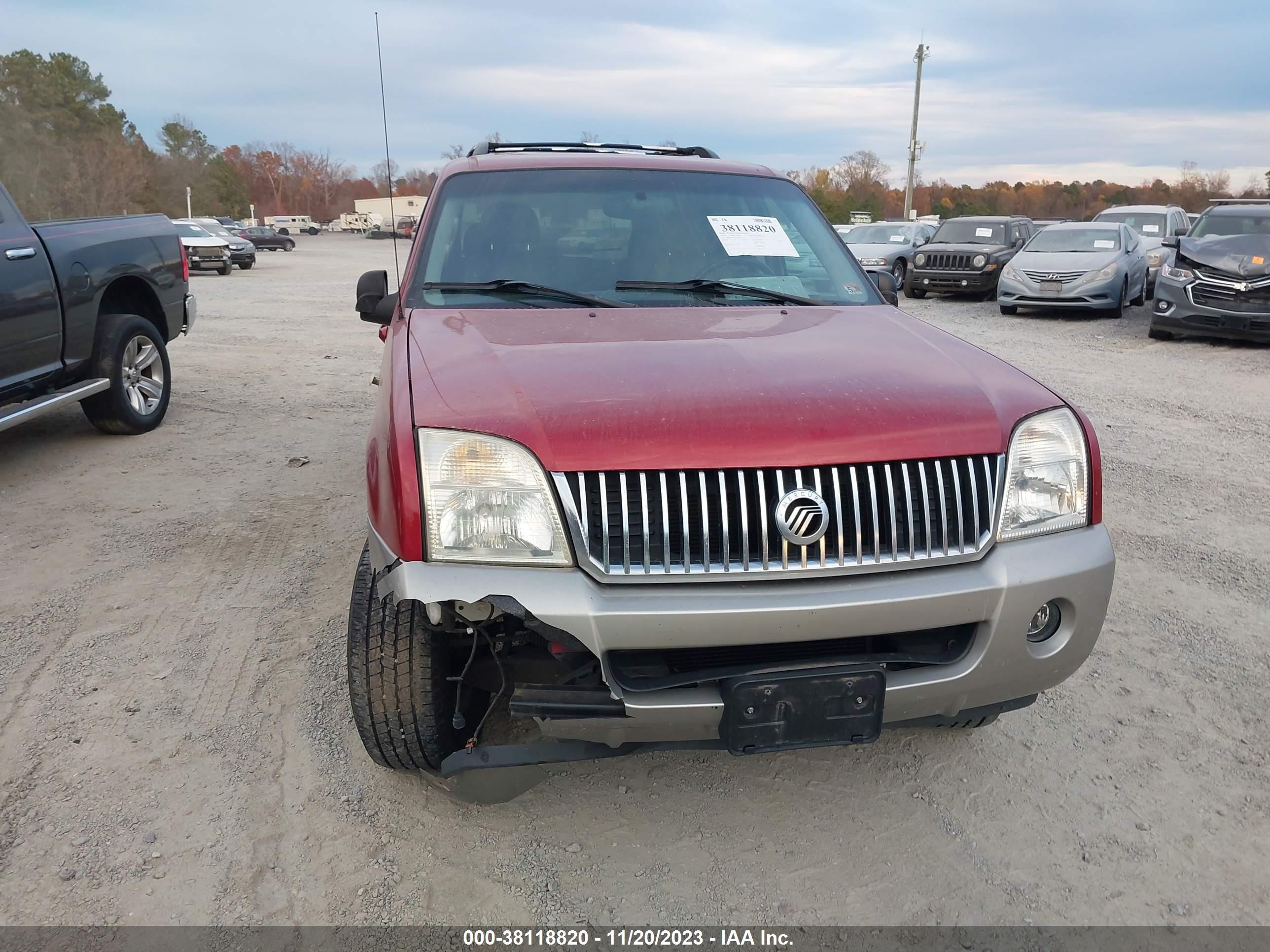 Photo 11 VIN: 4M2ZU86E52ZJ05803 - MERCURY MOUNTAINEER 