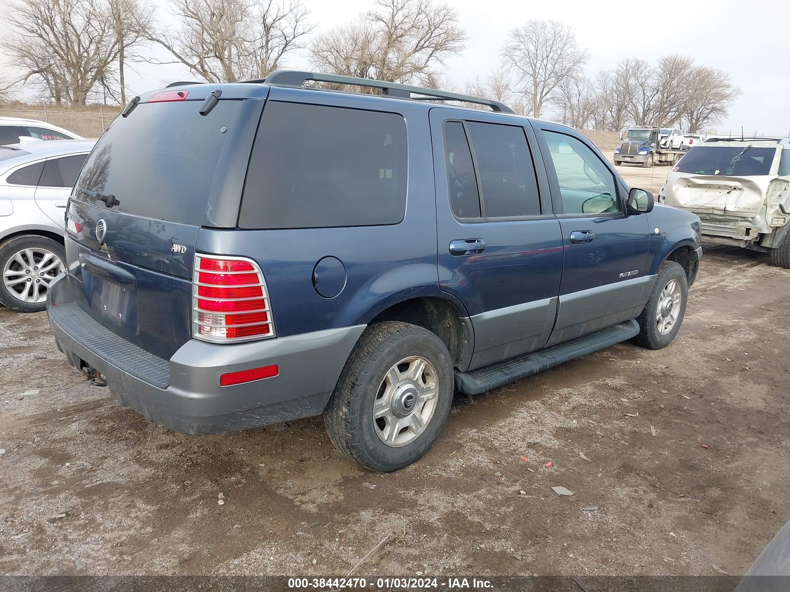 Photo 3 VIN: 4M2ZU86E52ZJ30846 - MERCURY MOUNTAINEER 