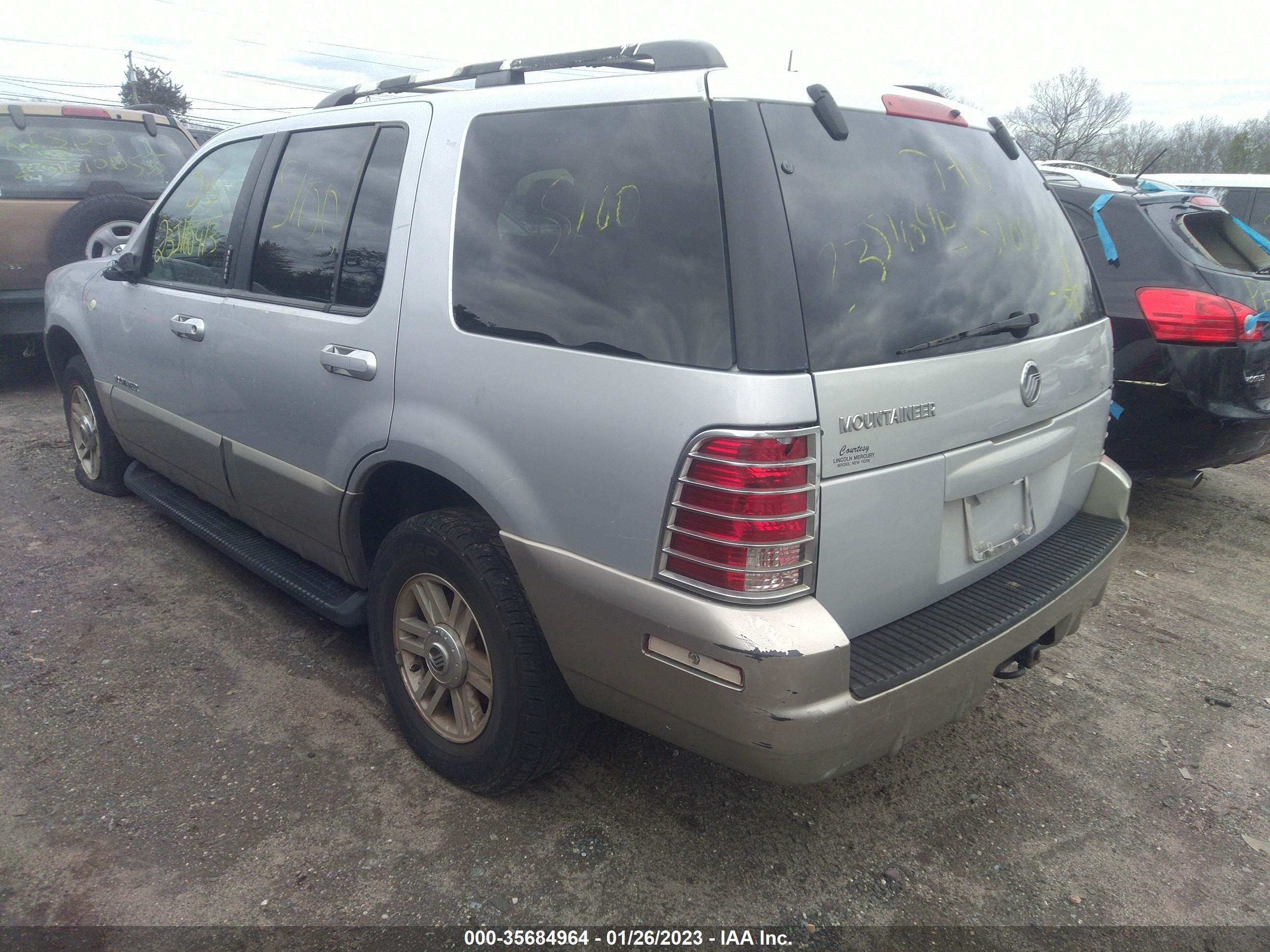 Photo 2 VIN: 4M2ZU86E62UJ07508 - MERCURY MOUNTAINEER 