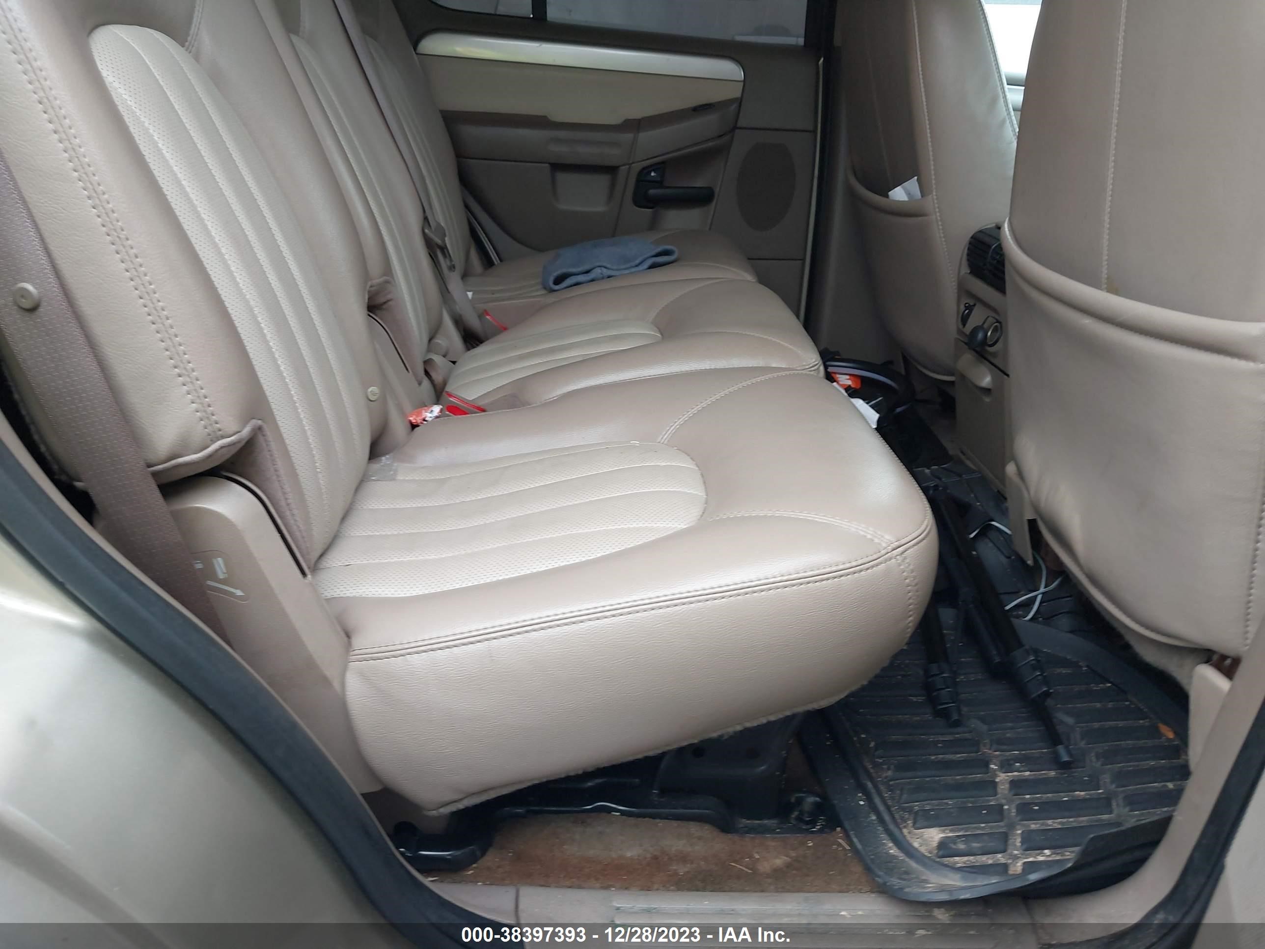 Photo 7 VIN: 4M2ZU86K13ZJ50731 - MERCURY MOUNTAINEER 