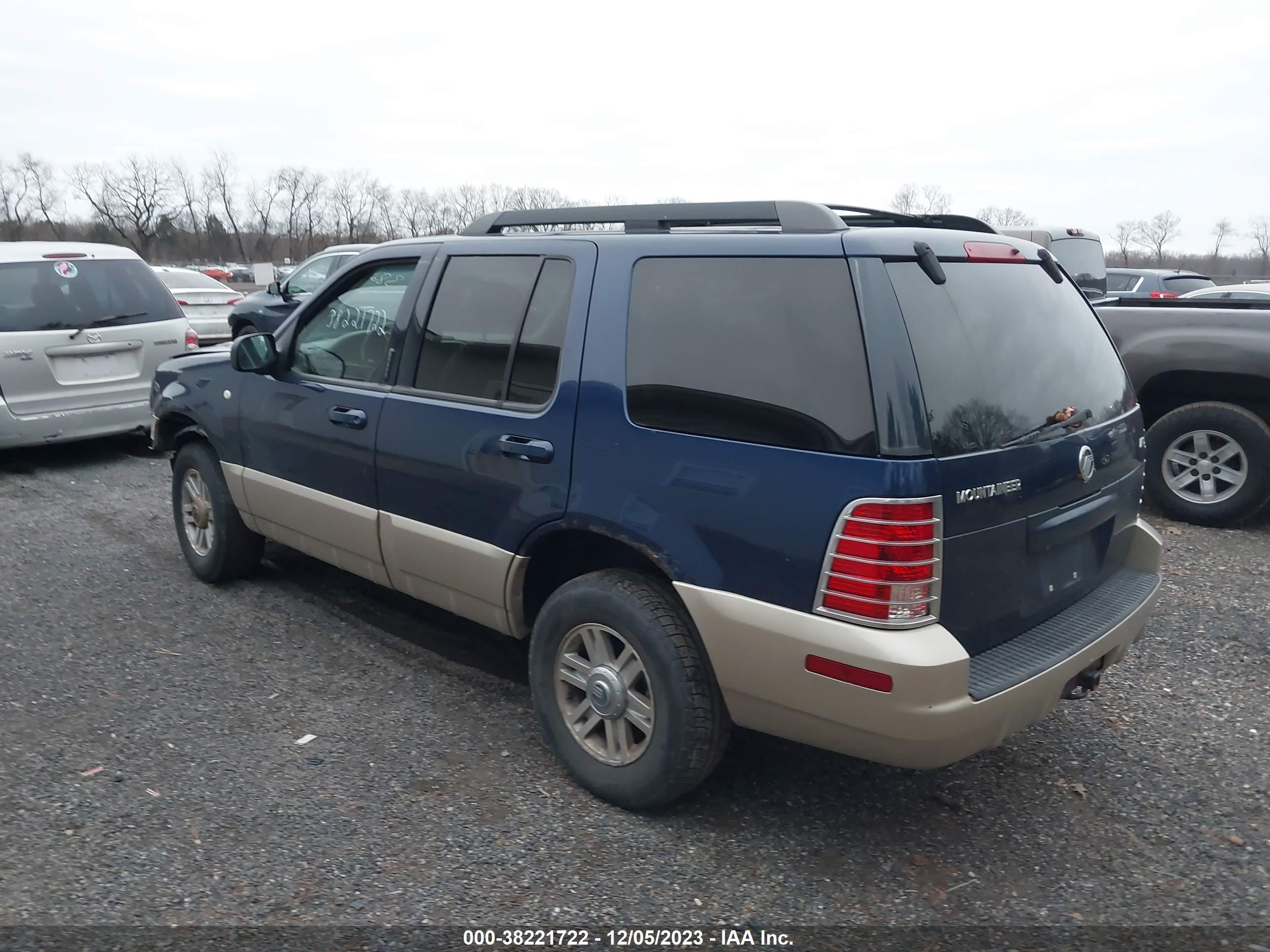 Photo 2 VIN: 4M2ZU86K15UJ05496 - MERCURY MOUNTAINEER 