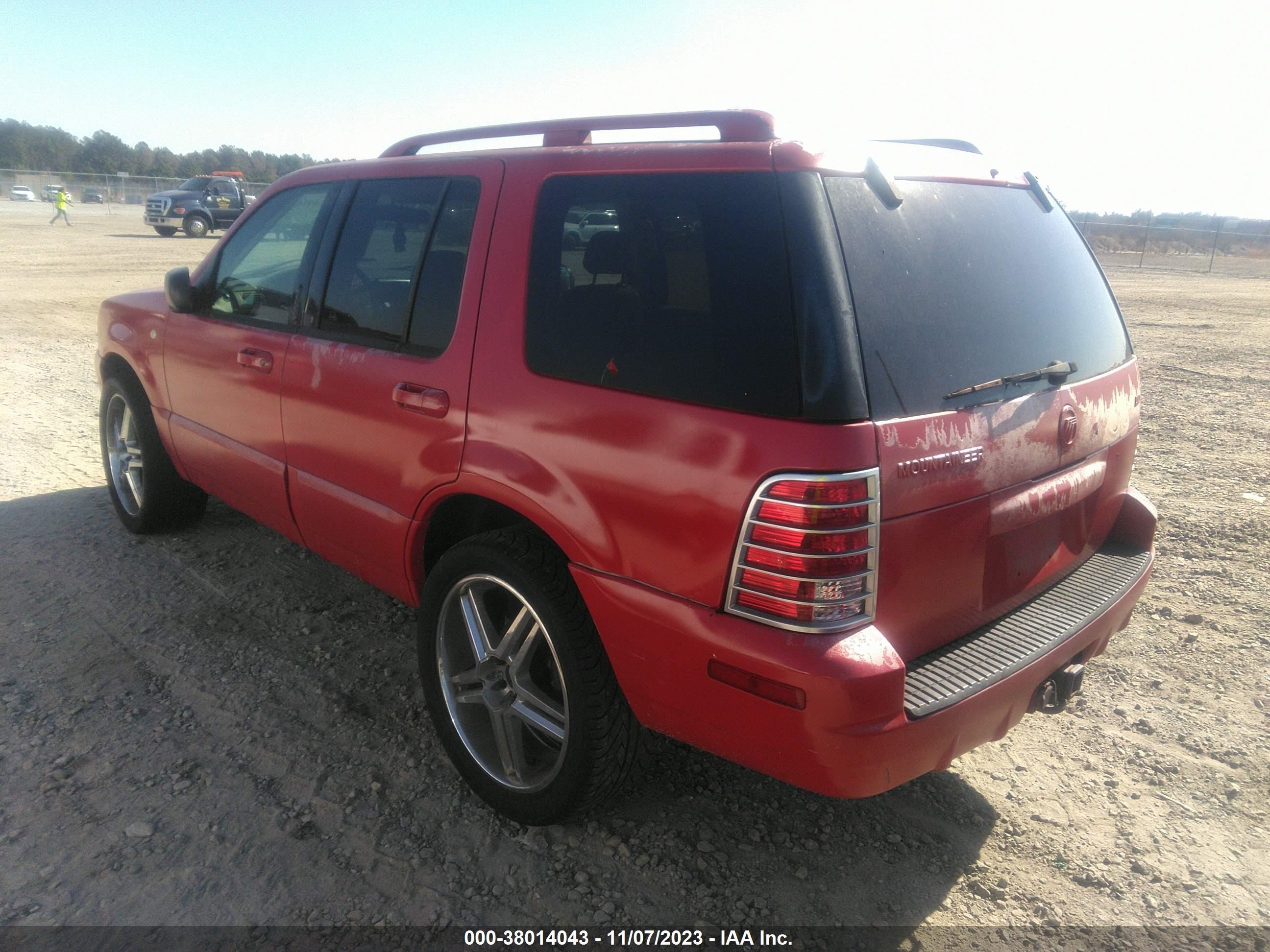 Photo 2 VIN: 4M2ZU86K94UJ00951 - MERCURY MOUNTAINEER 