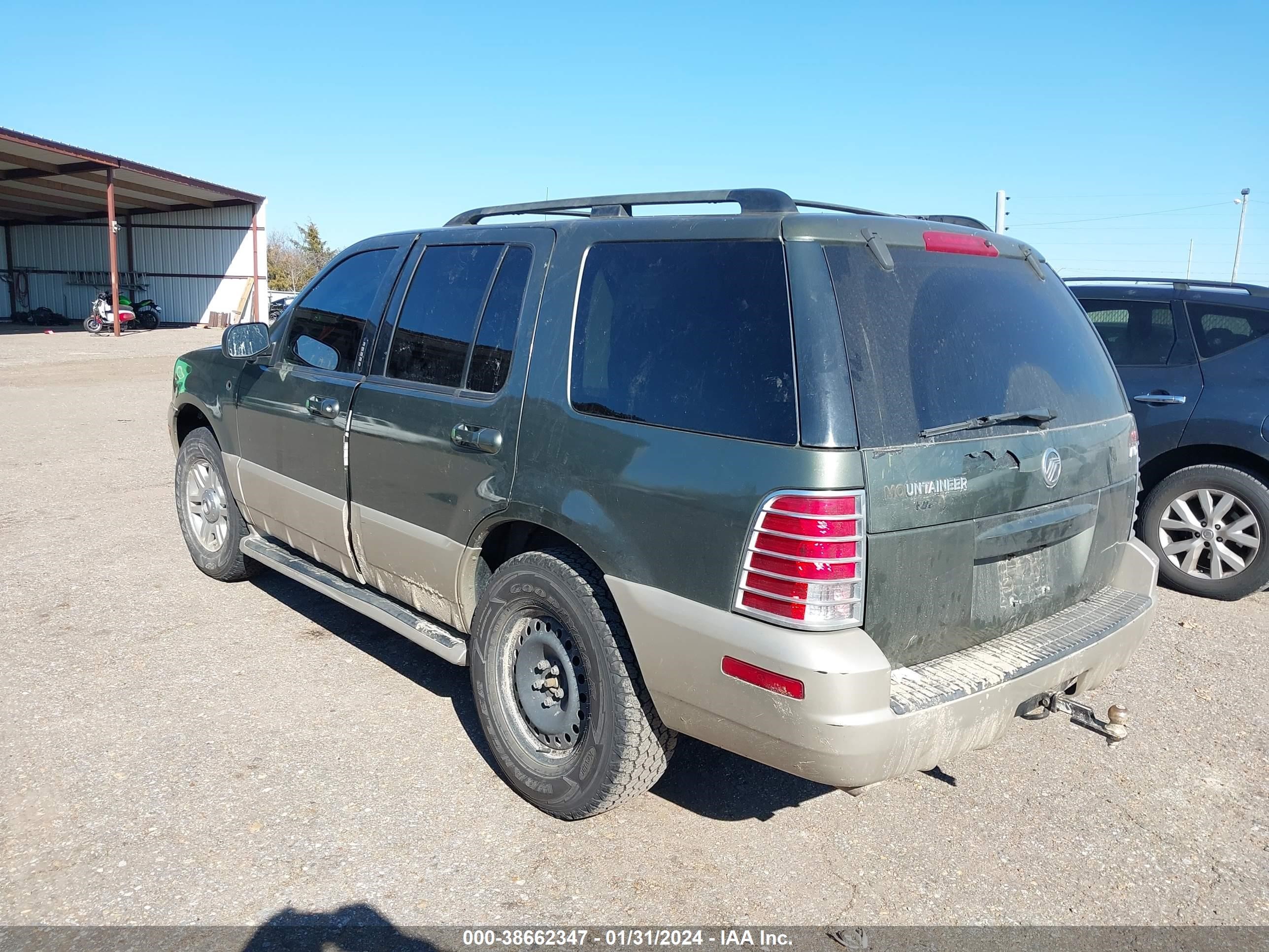 Photo 2 VIN: 4M2ZU86K94UJ13697 - MERCURY MOUNTAINEER 