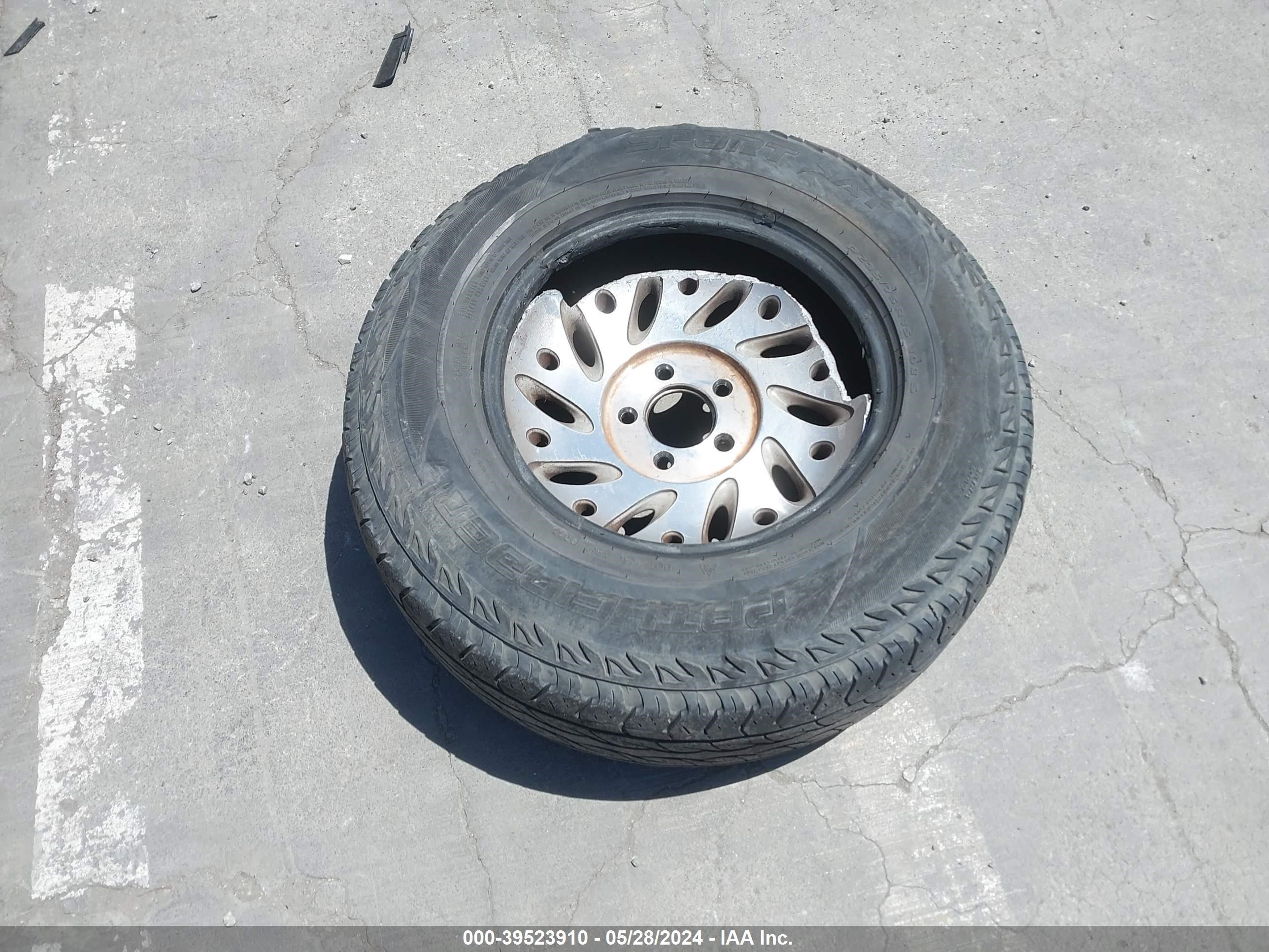 Photo 11 VIN: 4M2ZU86P7YUJ43248 - MERCURY MOUNTAINEER 