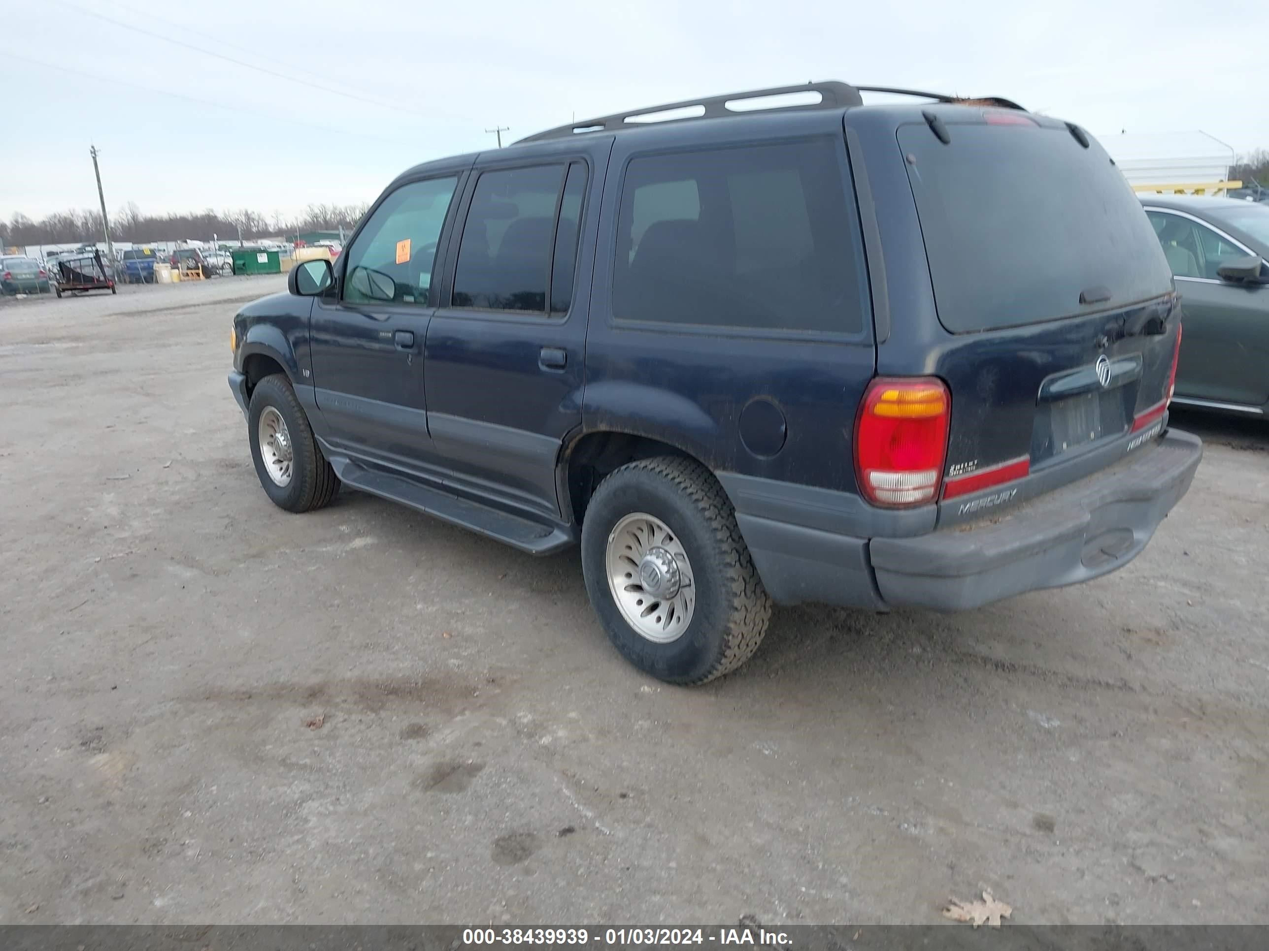 Photo 2 VIN: 4M2ZU86P91UJ05266 - MERCURY MOUNTAINEER 