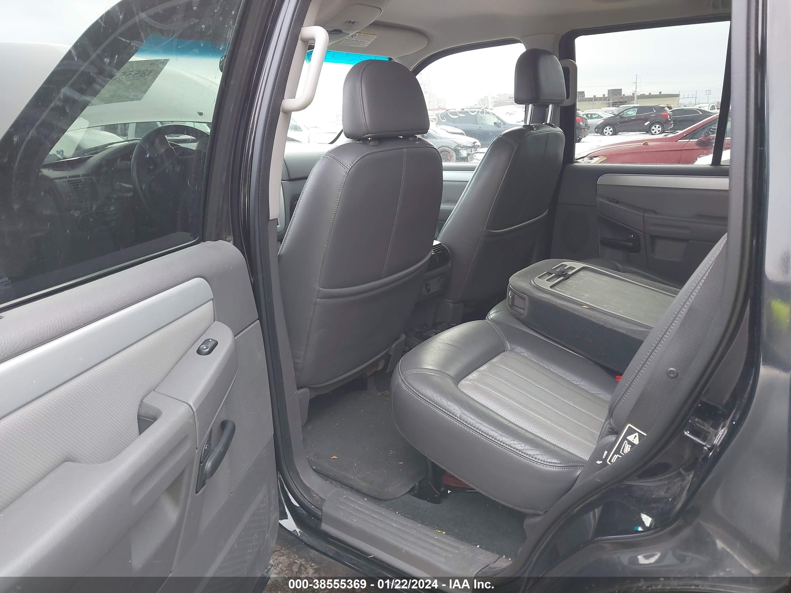 Photo 7 VIN: 4M2ZU86W22UJ20135 - MERCURY MOUNTAINEER 