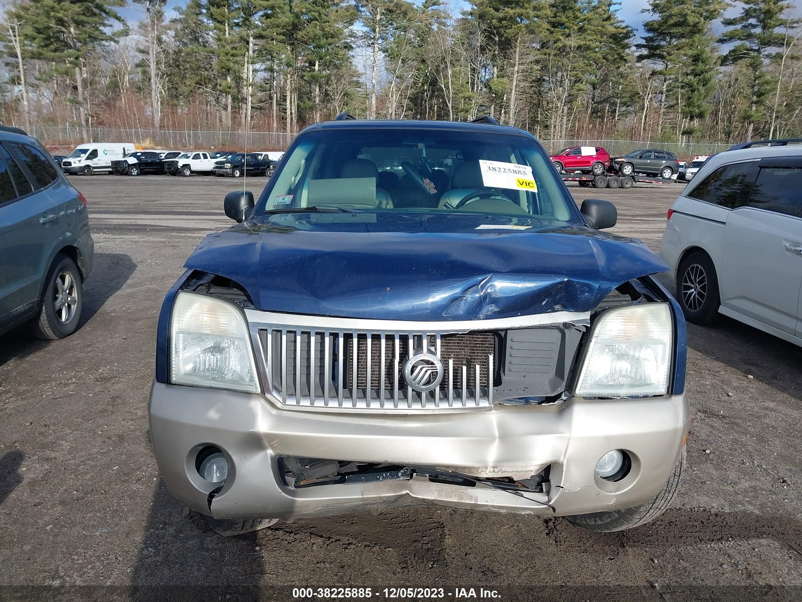 Photo 12 VIN: 4M2ZU86W74ZJ35462 - MERCURY MOUNTAINEER 