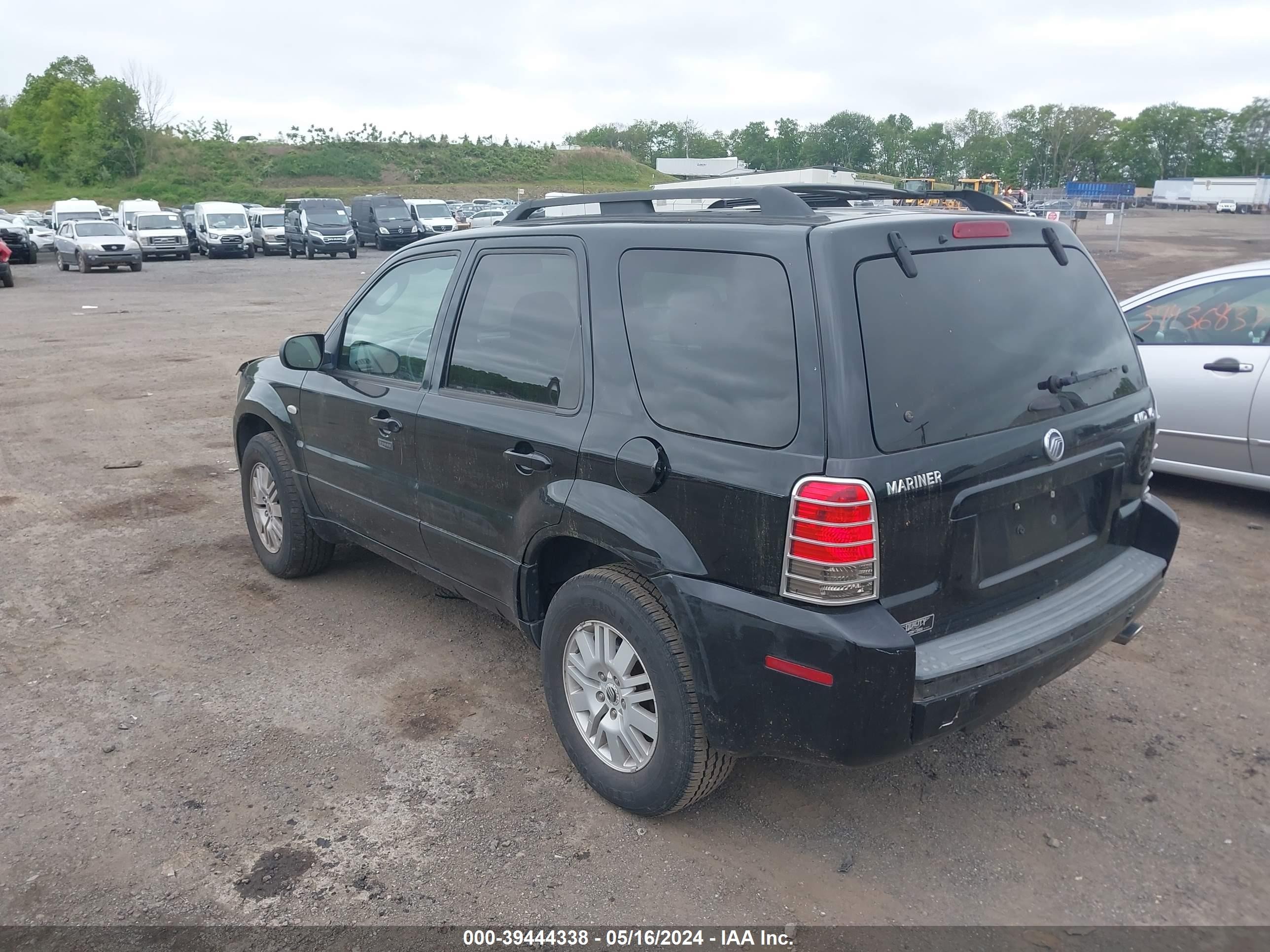 Photo 2 VIN: 4MTCU57186KJ19483 - MERCURY MARINER 