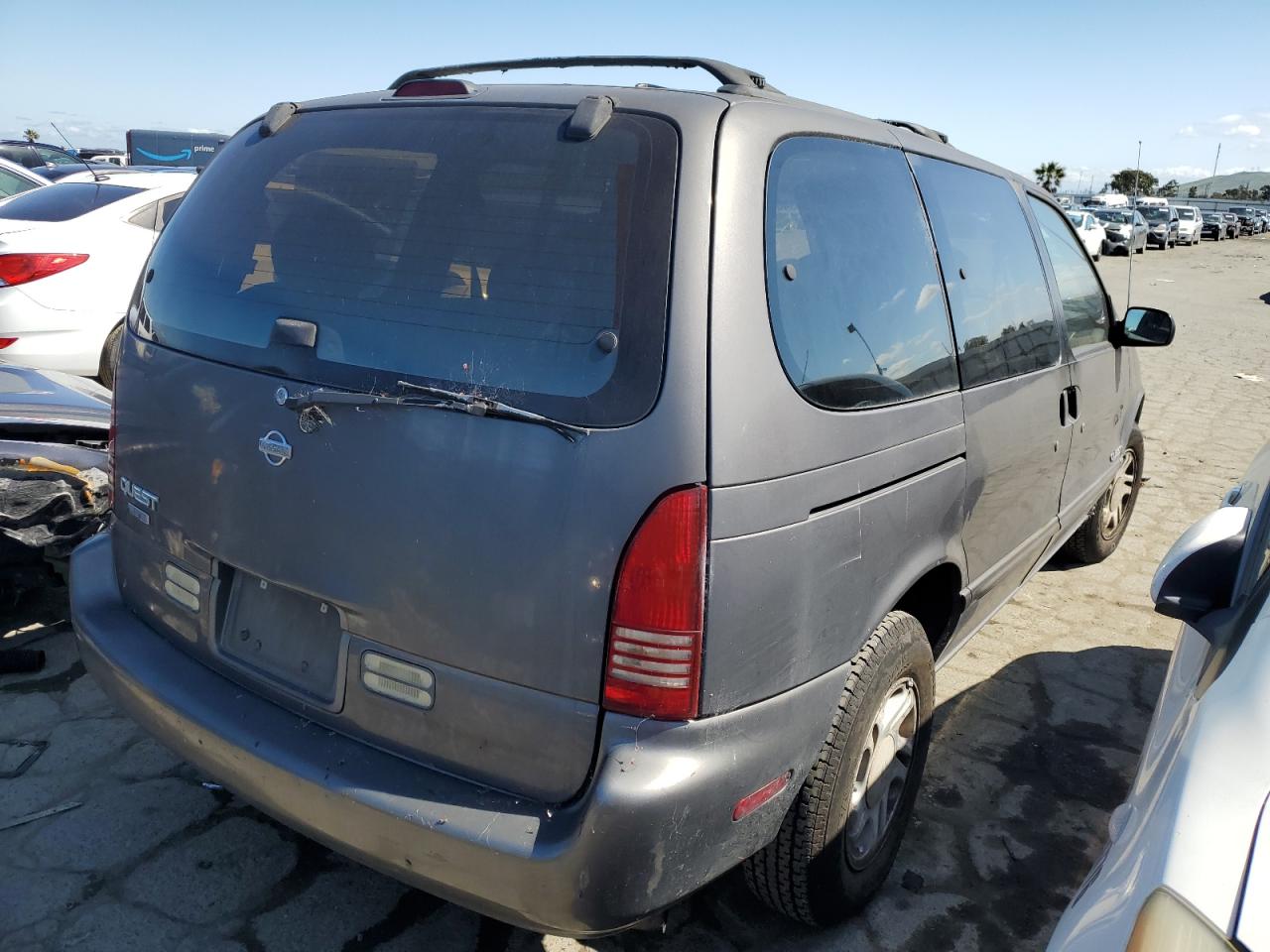 Photo 2 VIN: 4N2DN1115VD829403 - NISSAN QUEST 