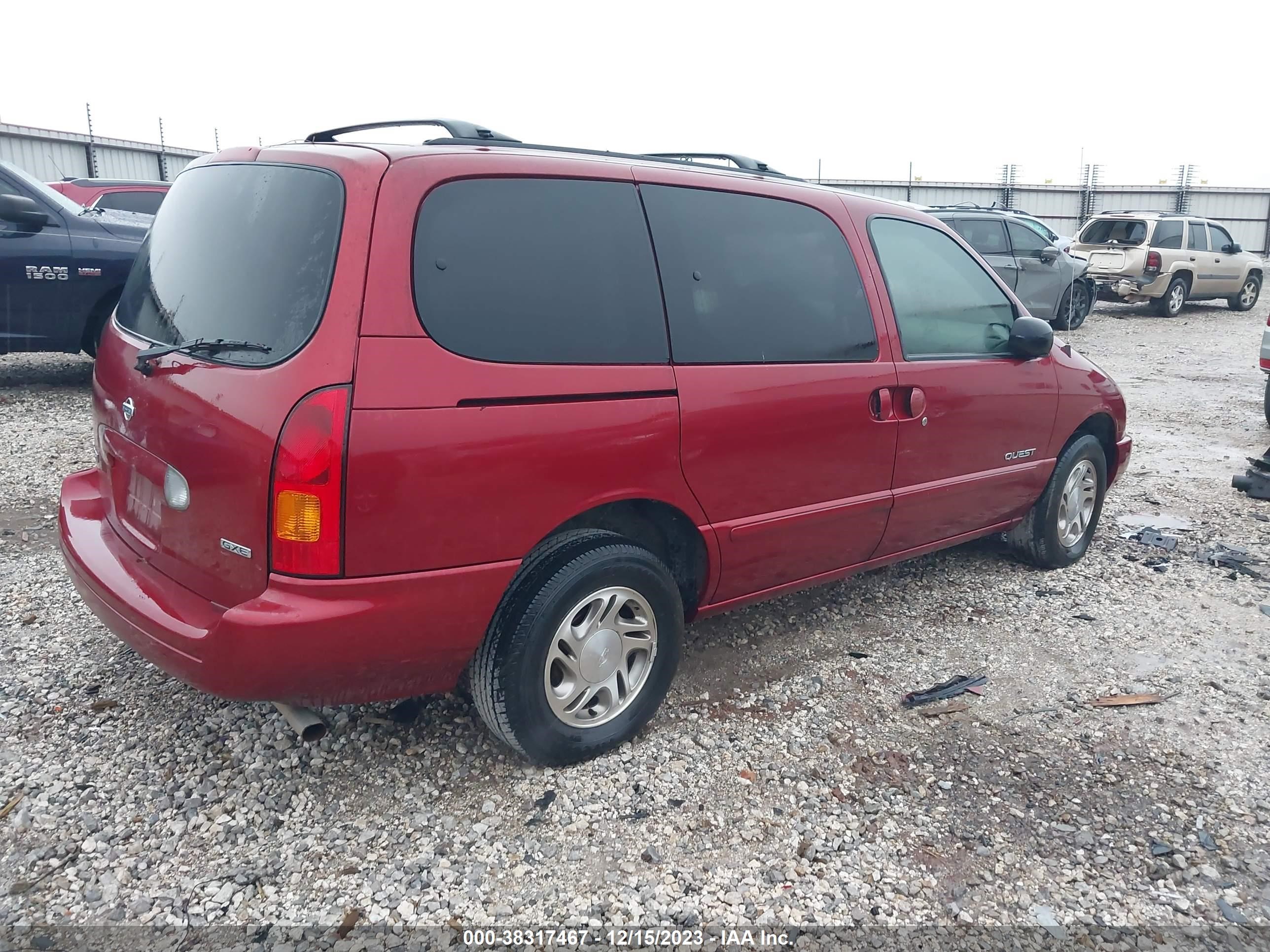 Photo 3 VIN: 4N2XN11T9YD843775 - NISSAN QUEST 