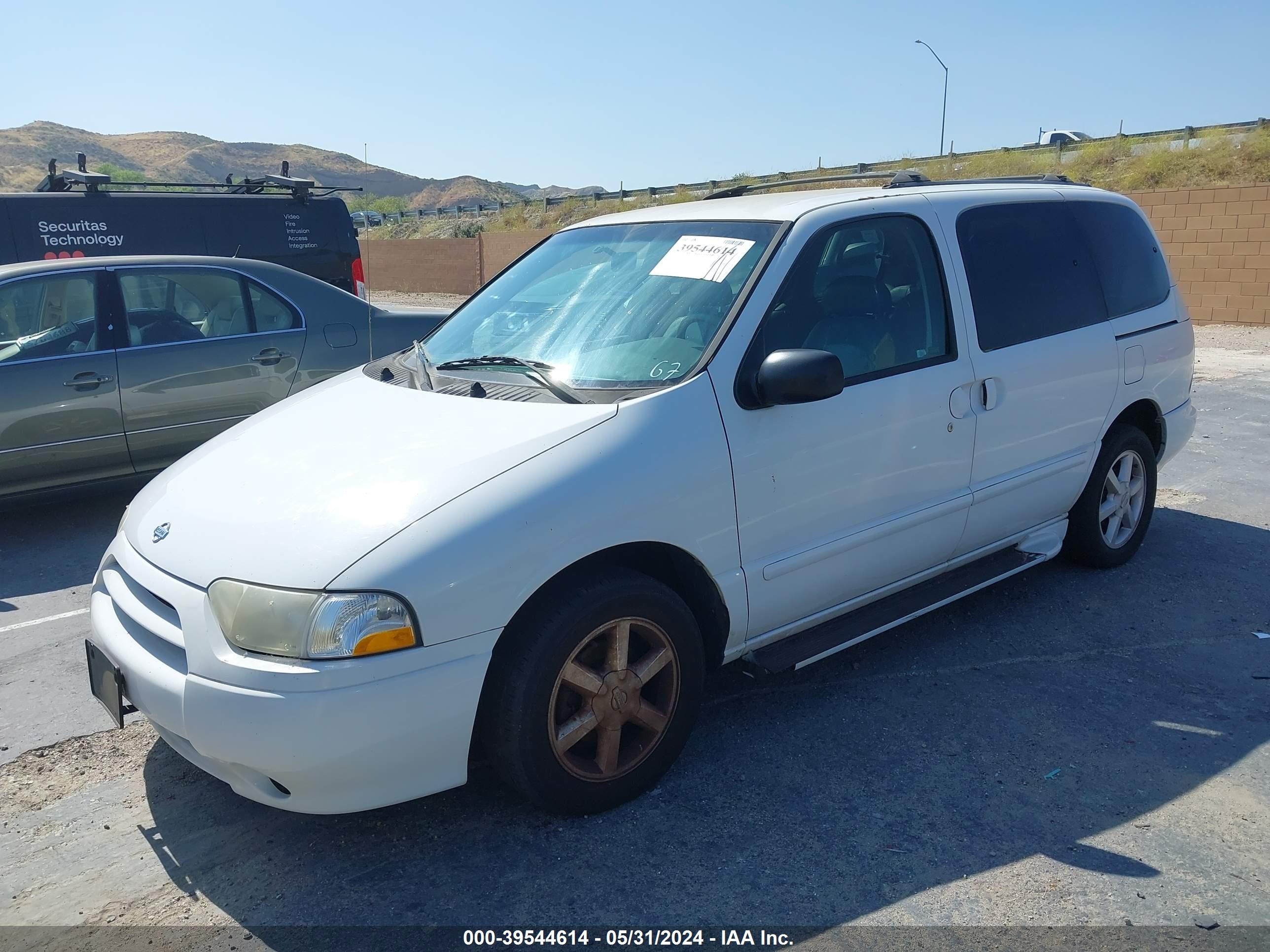 Photo 1 VIN: 4N2ZN17T31D813998 - NISSAN QUEST 