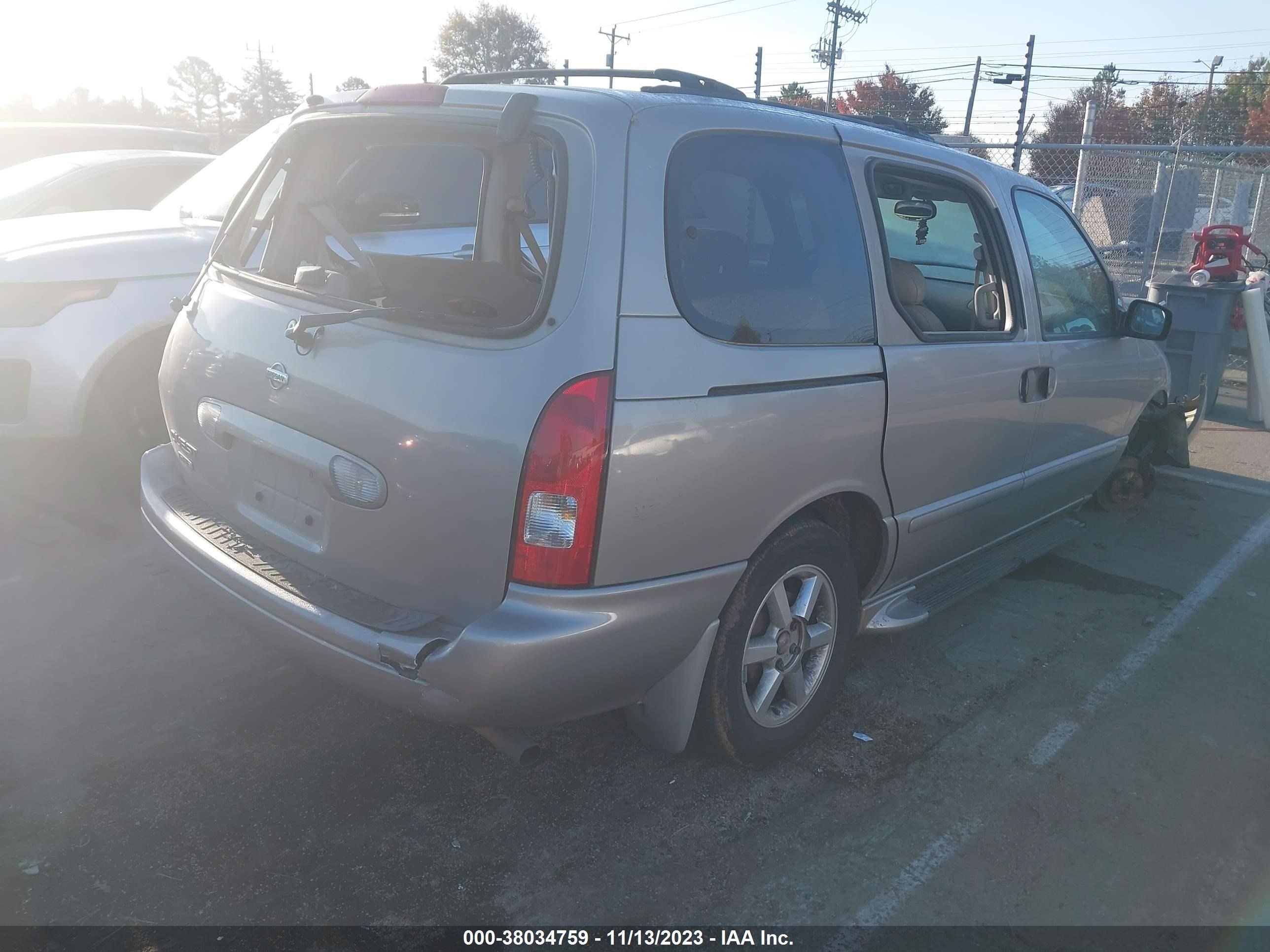 Photo 3 VIN: 4N2ZN17TX1D812332 - NISSAN QUEST 