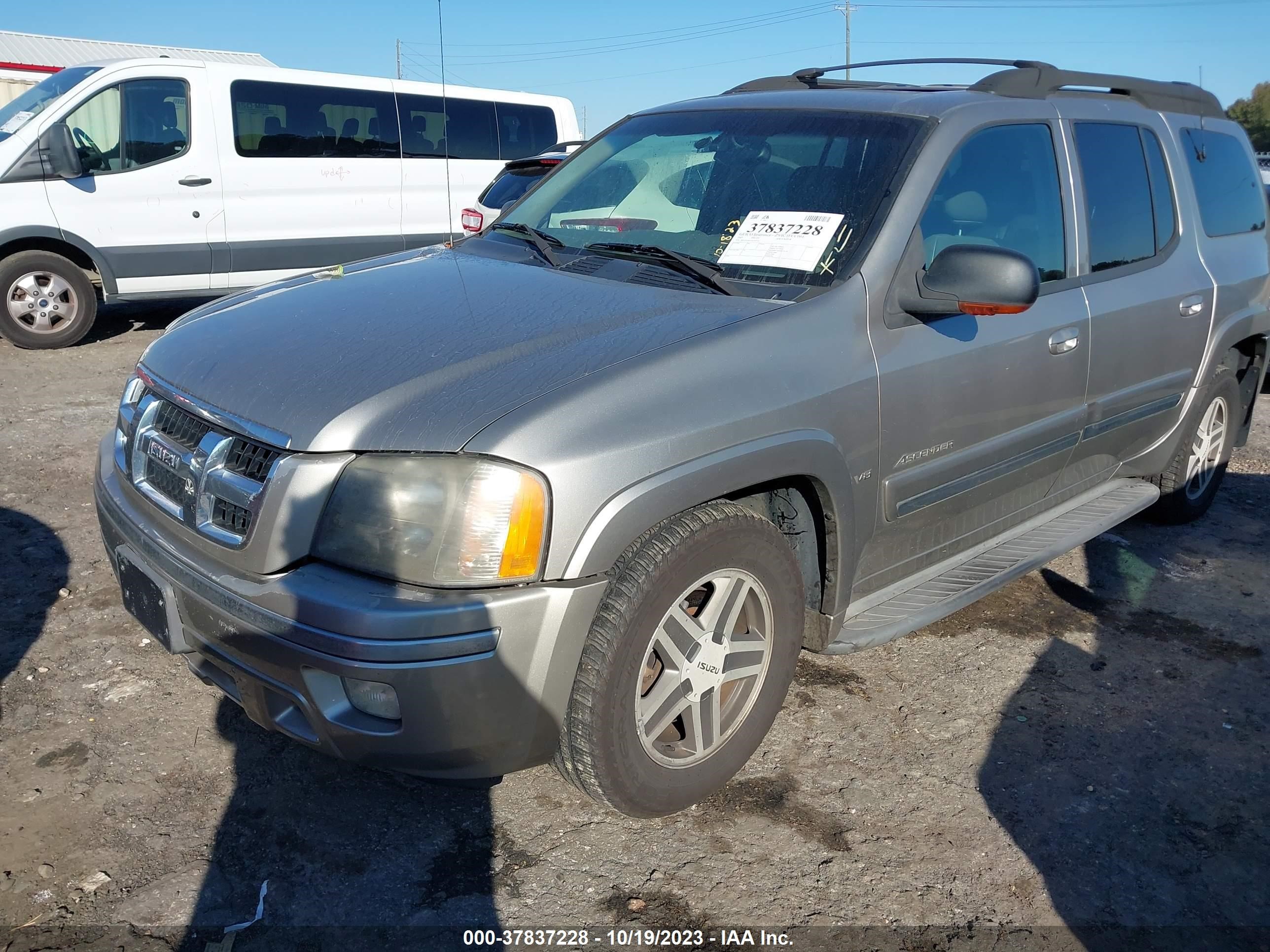 Photo 1 VIN: 4NUES16P236100715 - ISUZU ASCENDER 