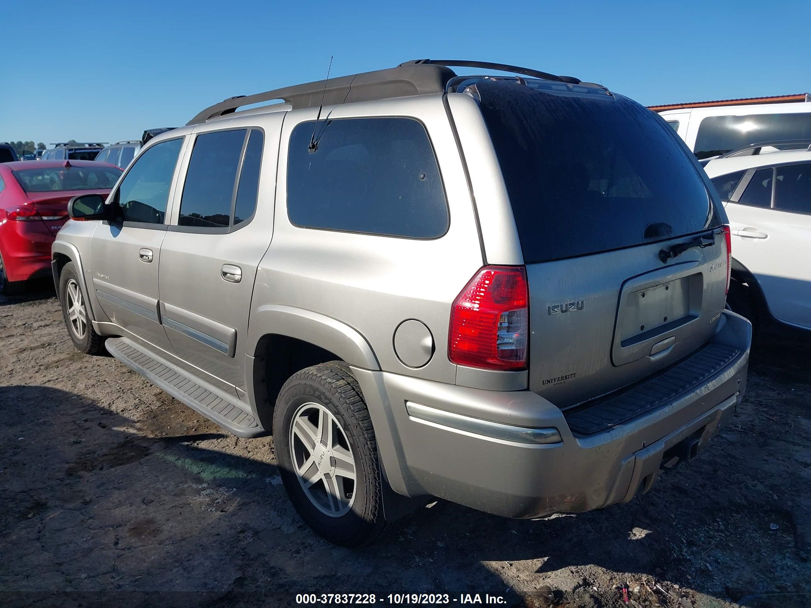 Photo 2 VIN: 4NUES16P236100715 - ISUZU ASCENDER 