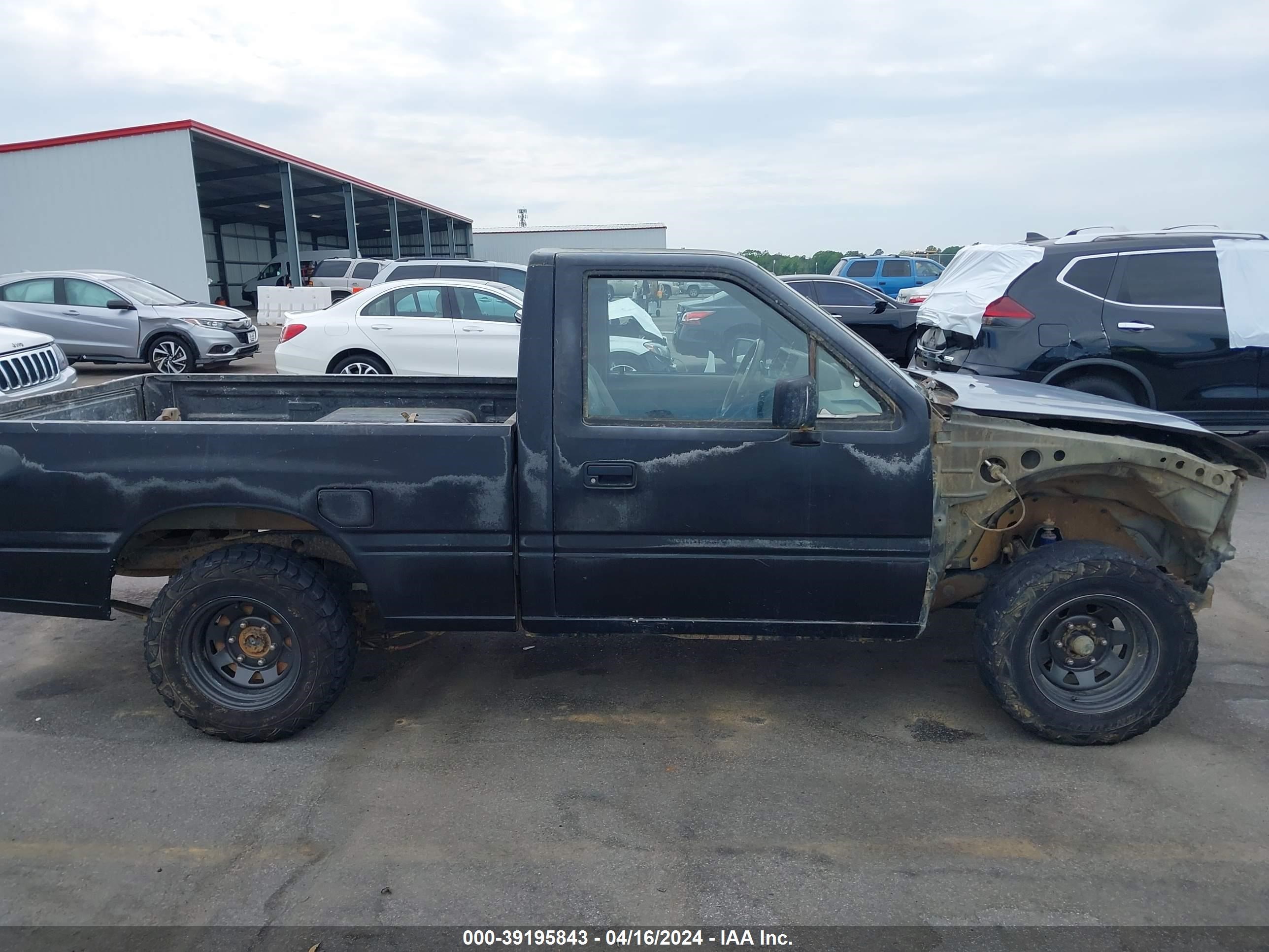 Photo 12 VIN: 4S1CL11L5P4209846 - ISUZU NULL 