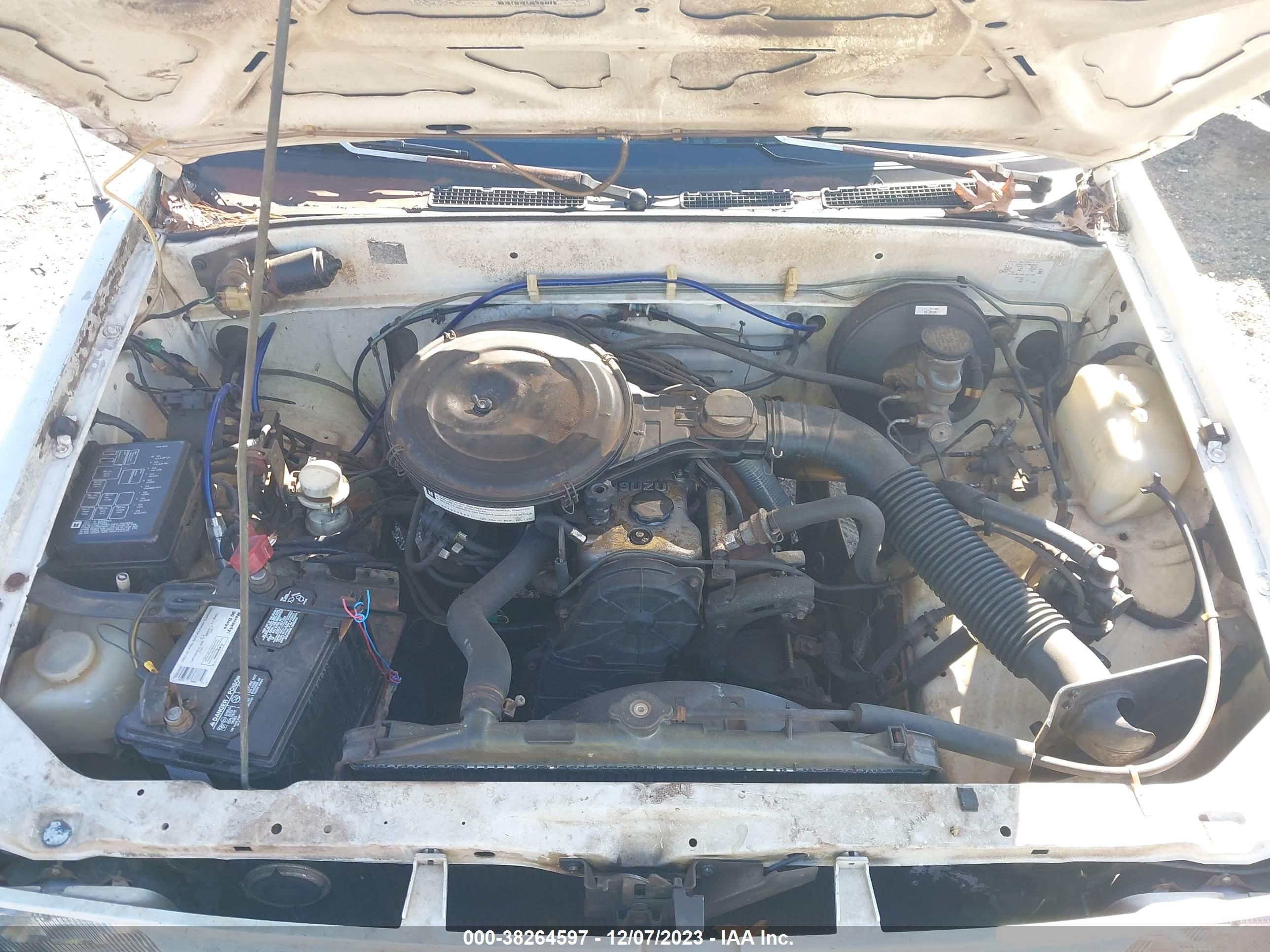 Photo 9 VIN: 4S1CL11L7M4200271 - ISUZU NULL 